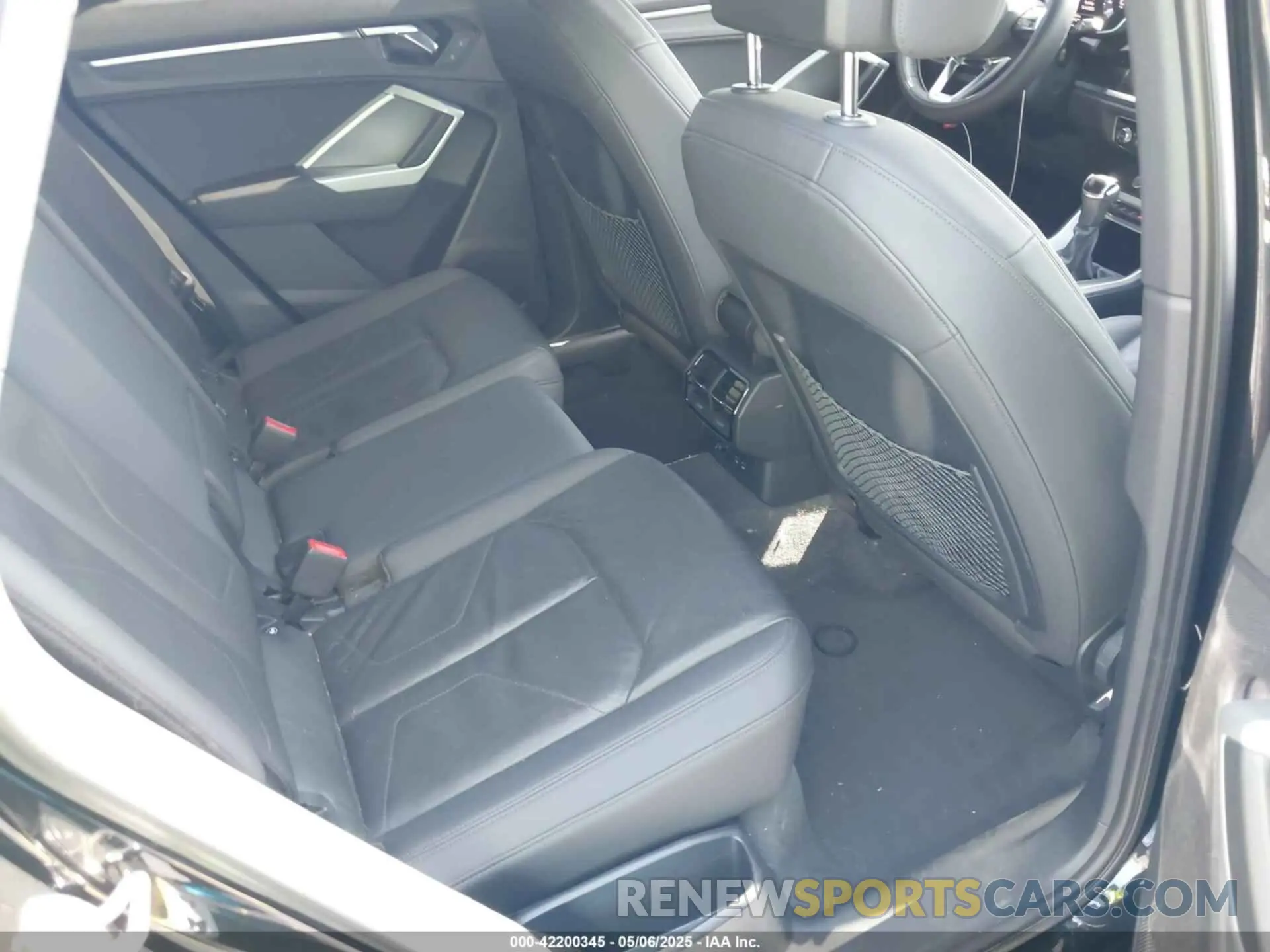 8 Фотография поврежденного автомобиля WA1AECF35L1021332 AUDI Q3 2020