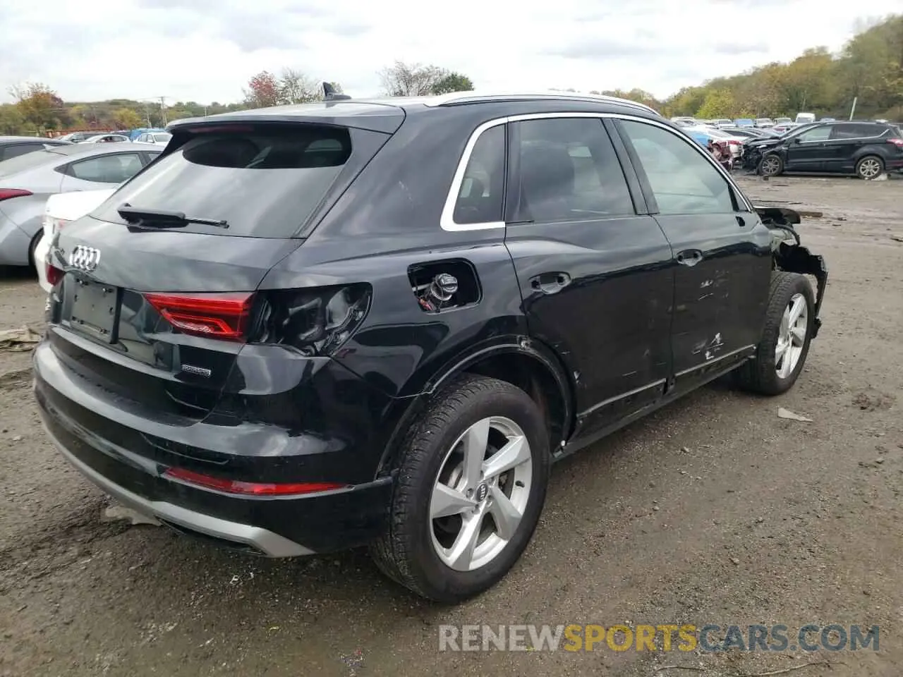 4 Фотография поврежденного автомобиля WA1AECF35L1026806 AUDI Q3 2020