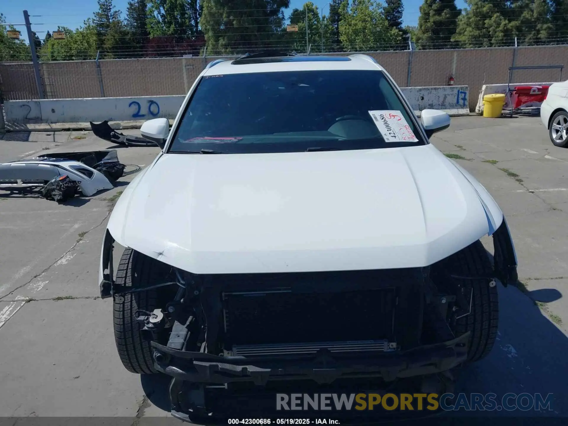 13 Фотография поврежденного автомобиля WA1AECF36L1045753 AUDI Q3 2020