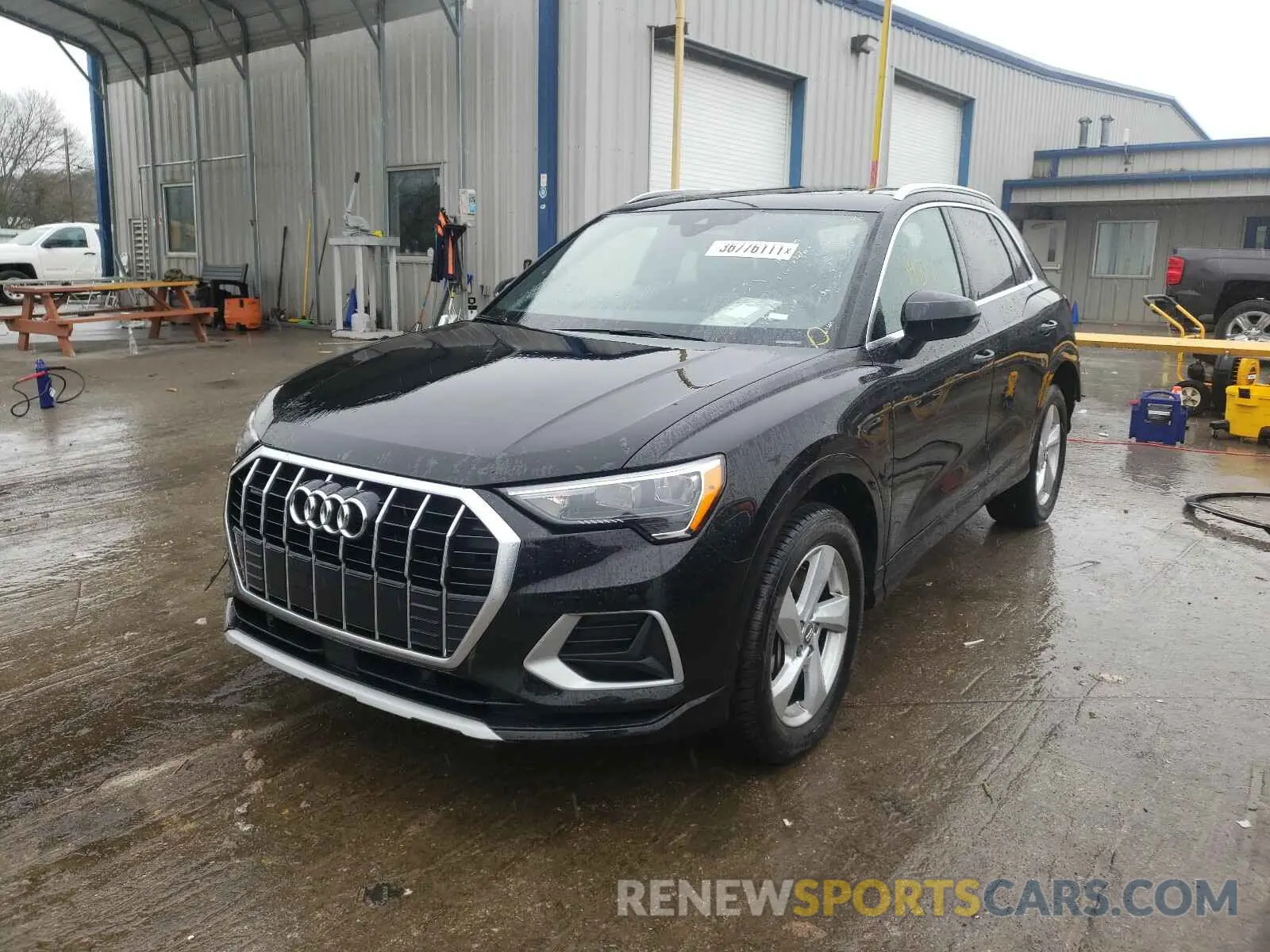 2 Photograph of a damaged car WA1AECF38L1026251 AUDI Q3 2020