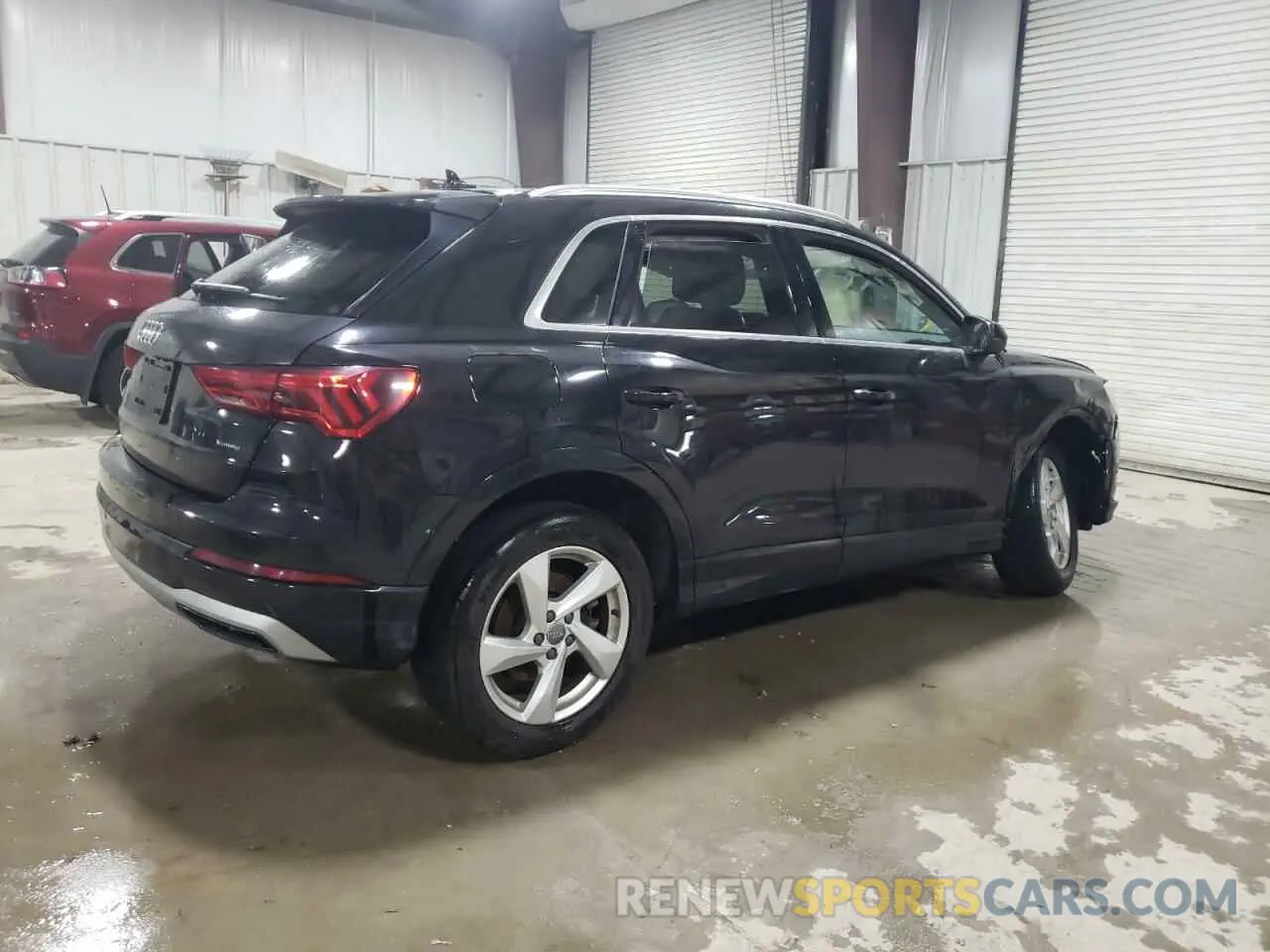 3 Photograph of a damaged car WA1AECF39L1023908 AUDI Q3 2020