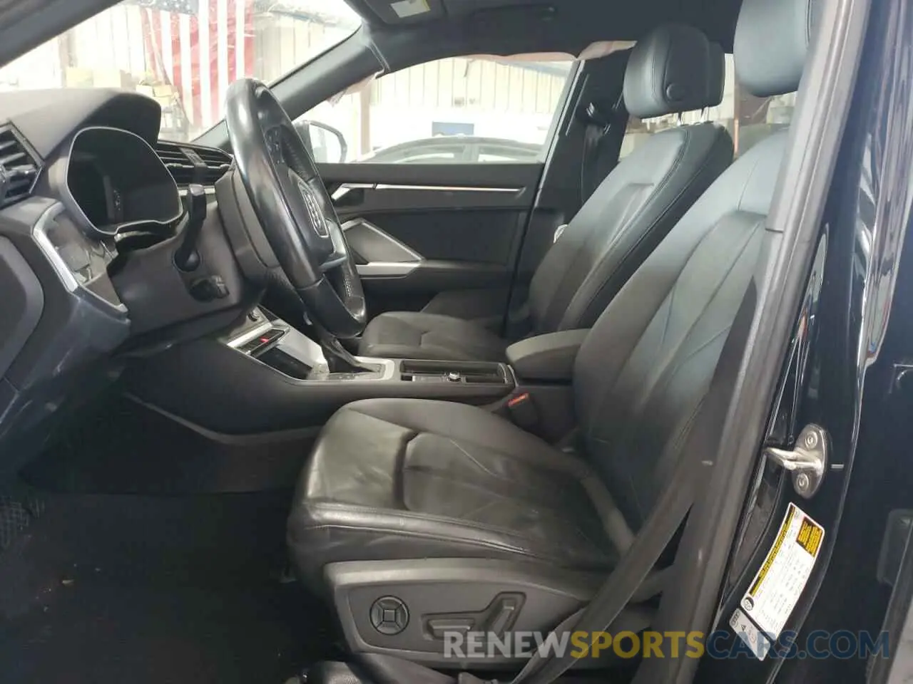 7 Photograph of a damaged car WA1AECF39L1023908 AUDI Q3 2020