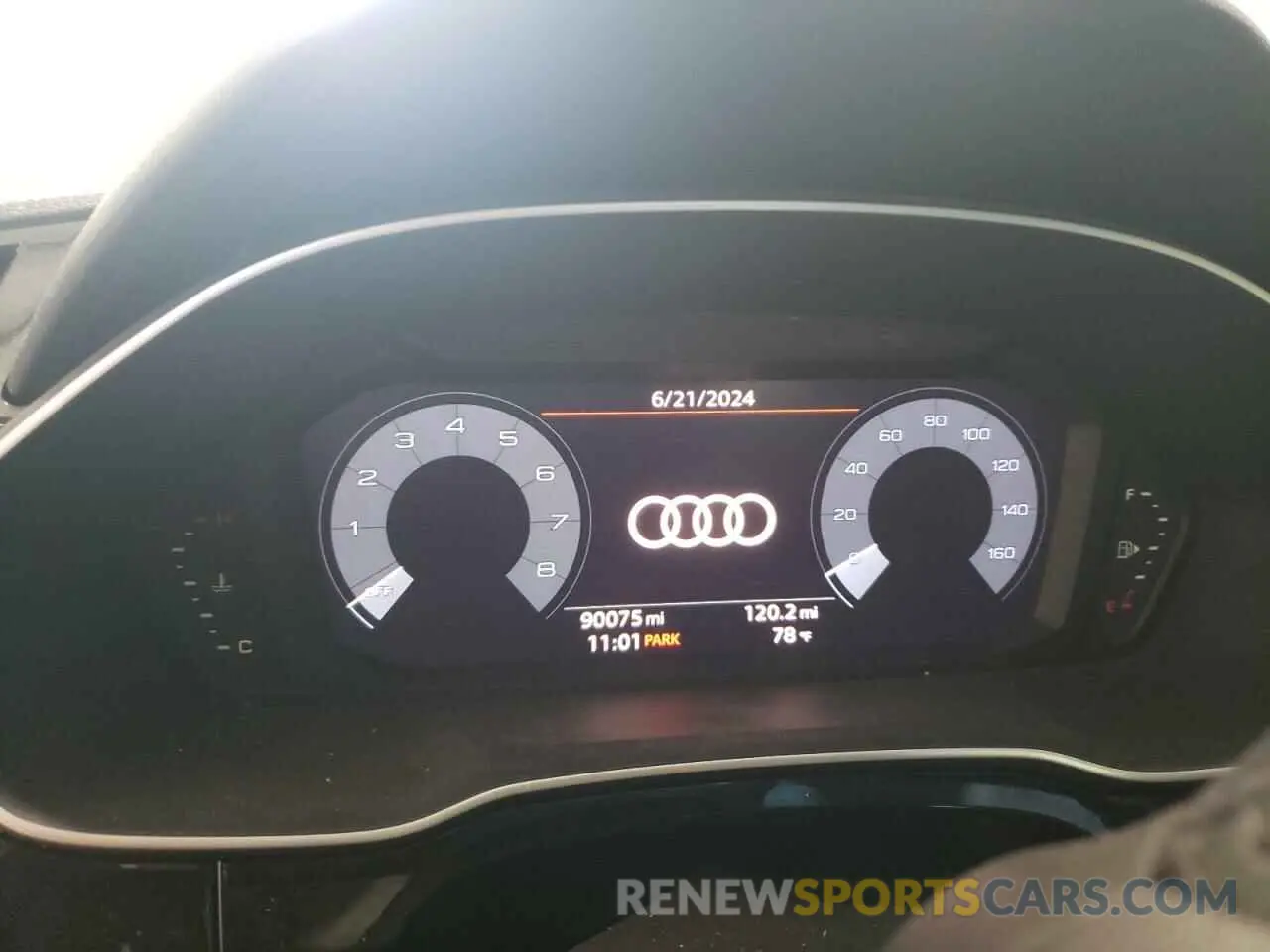 9 Photograph of a damaged car WA1AECF39L1023908 AUDI Q3 2020