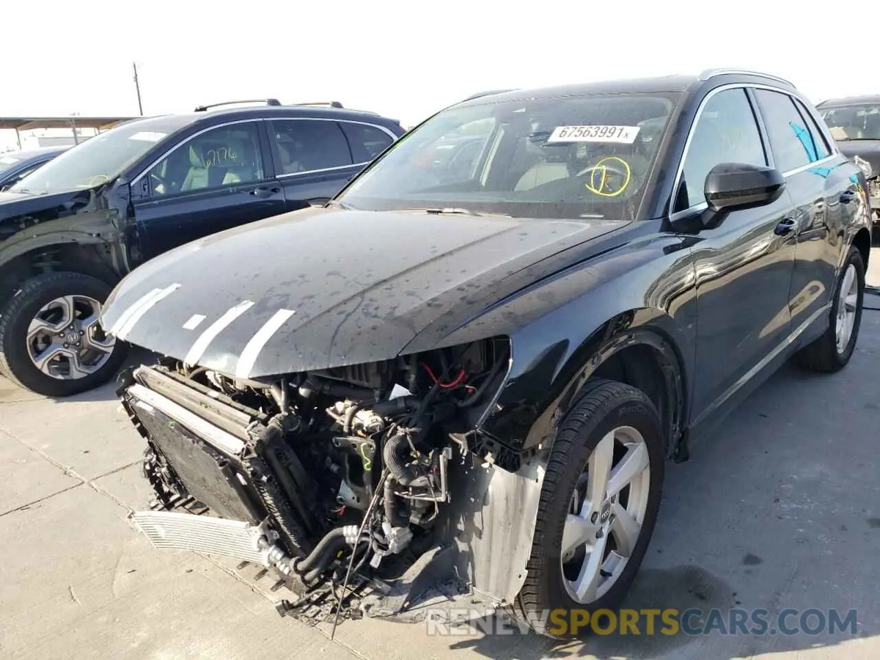 2 Фотография поврежденного автомобиля WA1AECF39L1091044 AUDI Q3 2020