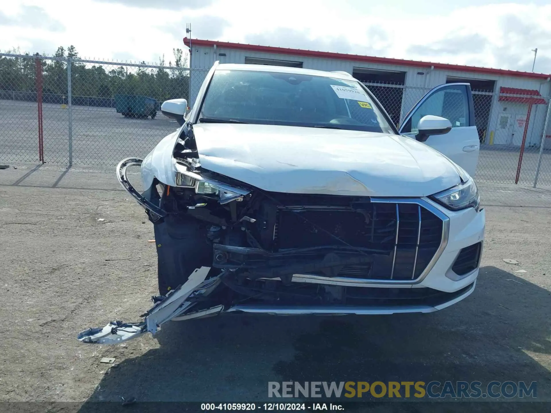 6 Фотография поврежденного автомобиля WA1AECF39L1092033 AUDI Q3 2020