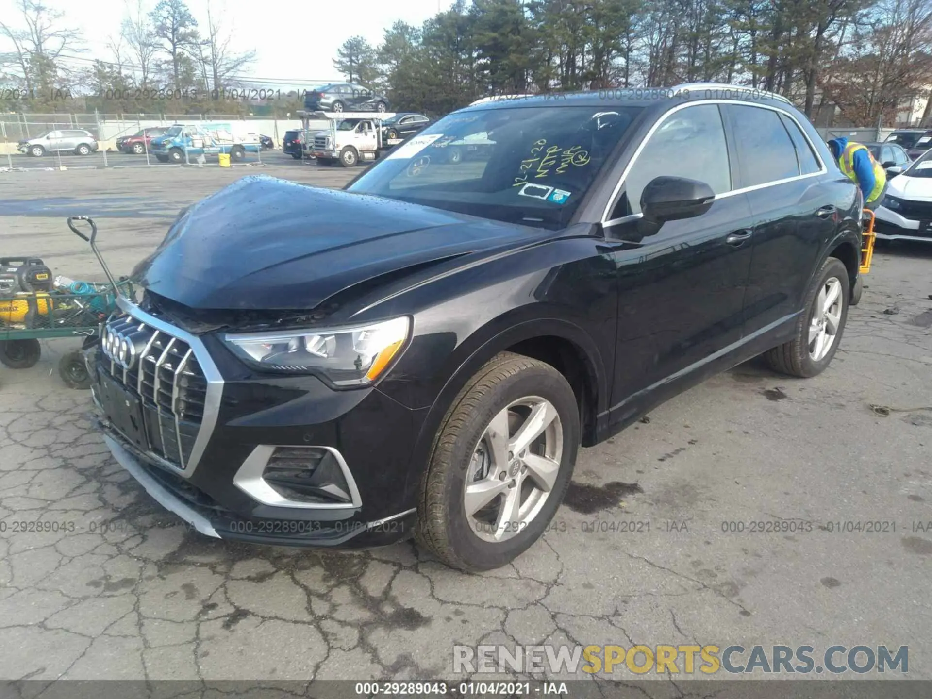 2 Photograph of a damaged car WA1AECF3XL1077671 AUDI Q3 2020