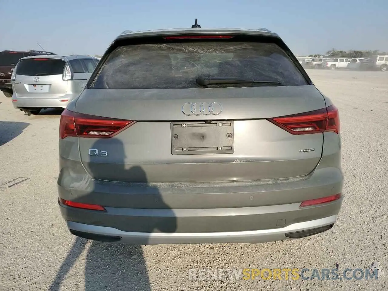 6 Фотография поврежденного автомобиля WA1BECF31L1050685 AUDI Q3 2020