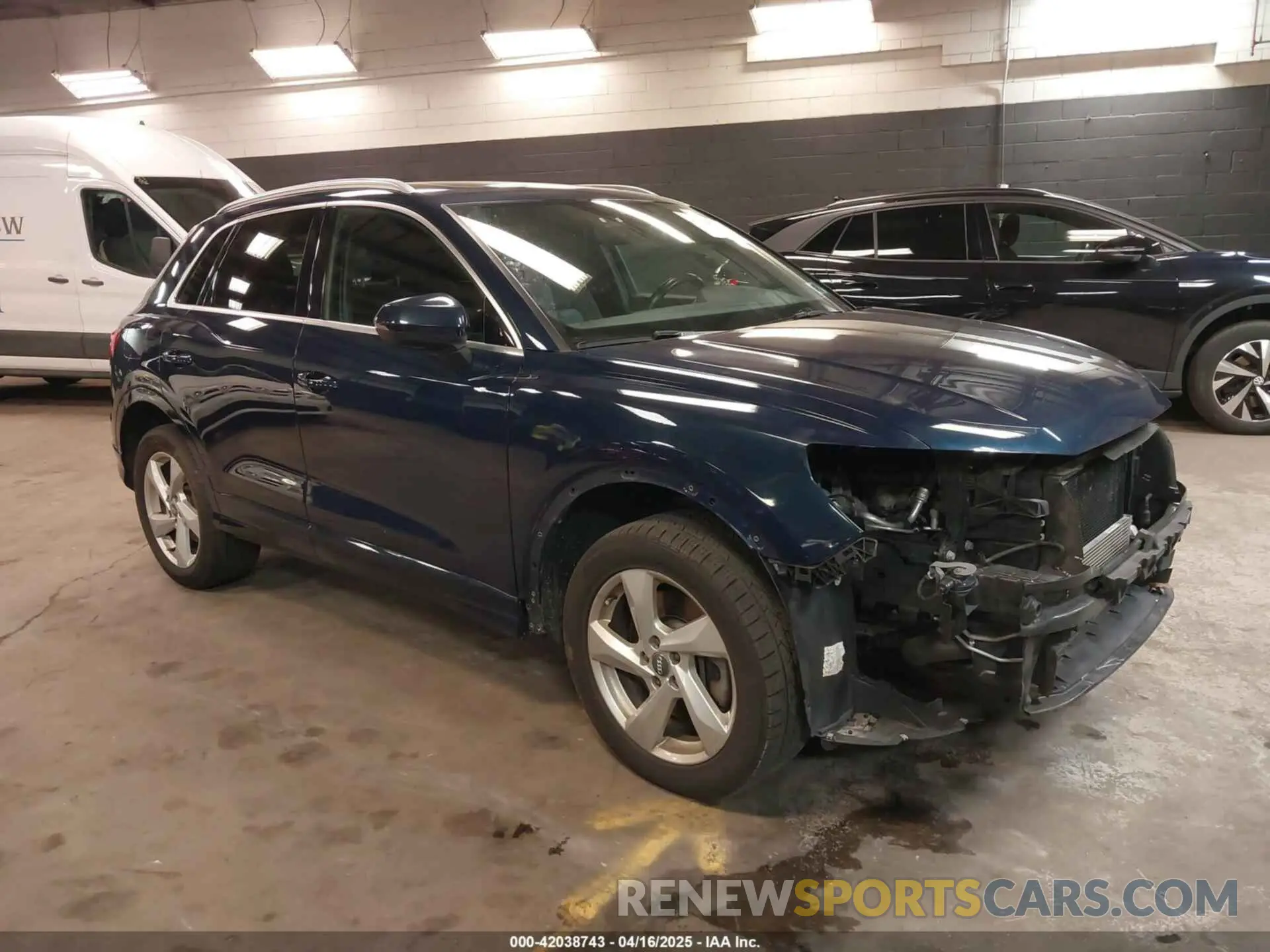 1 Фотография поврежденного автомобиля WA1BECF38L1015237 AUDI Q3 2020