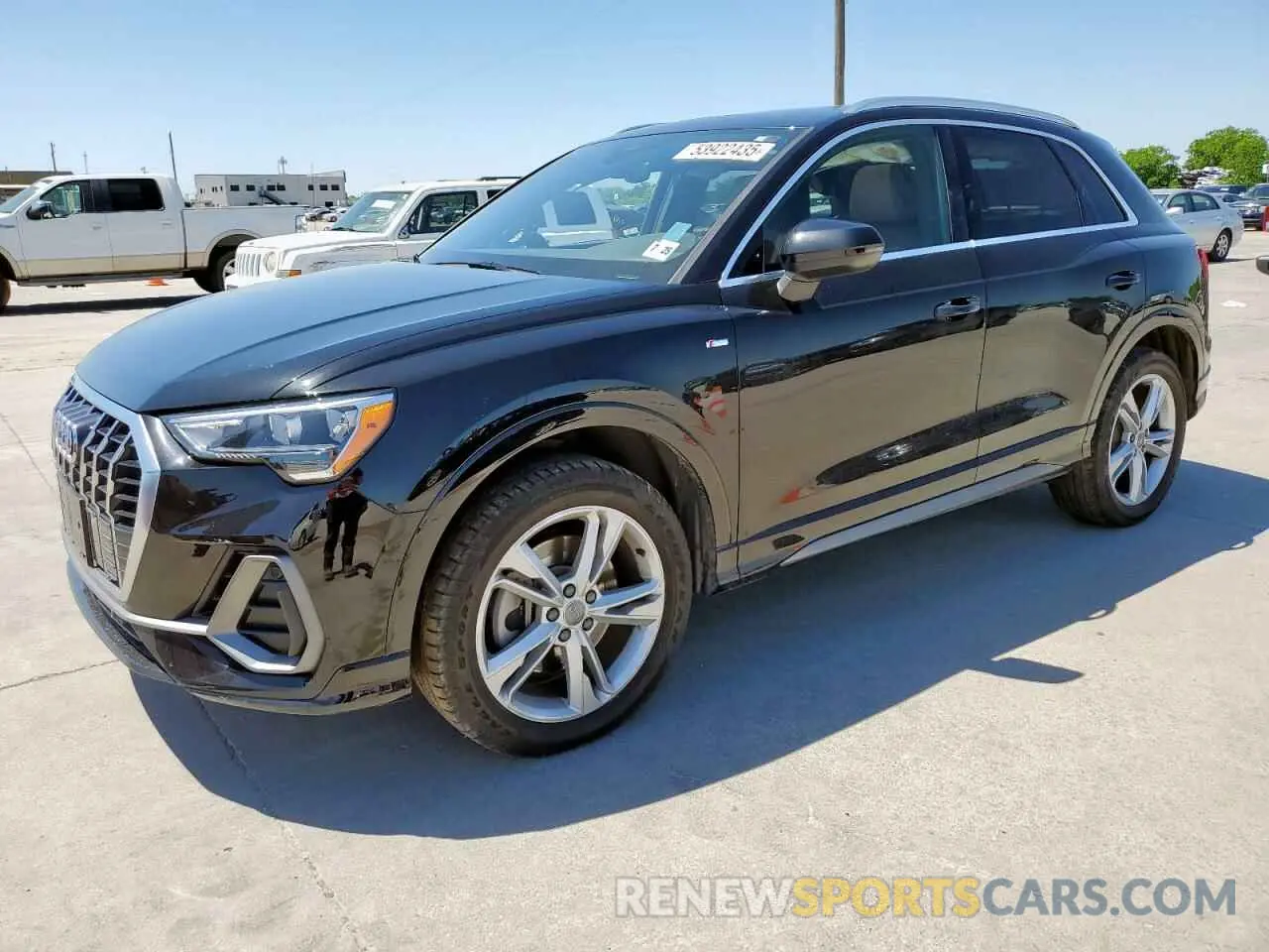 1 Photograph of a damaged car WA1DECF30L1100906 AUDI Q3 2020