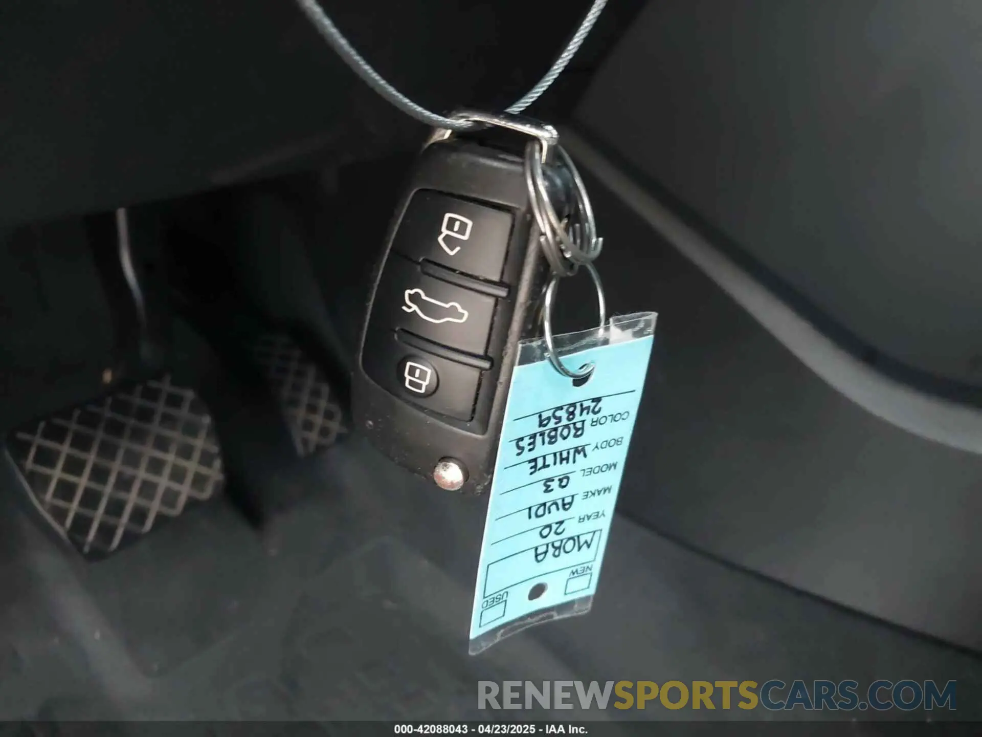 11 Фотография поврежденного автомобиля WA1DECF35L1054165 AUDI Q3 2020