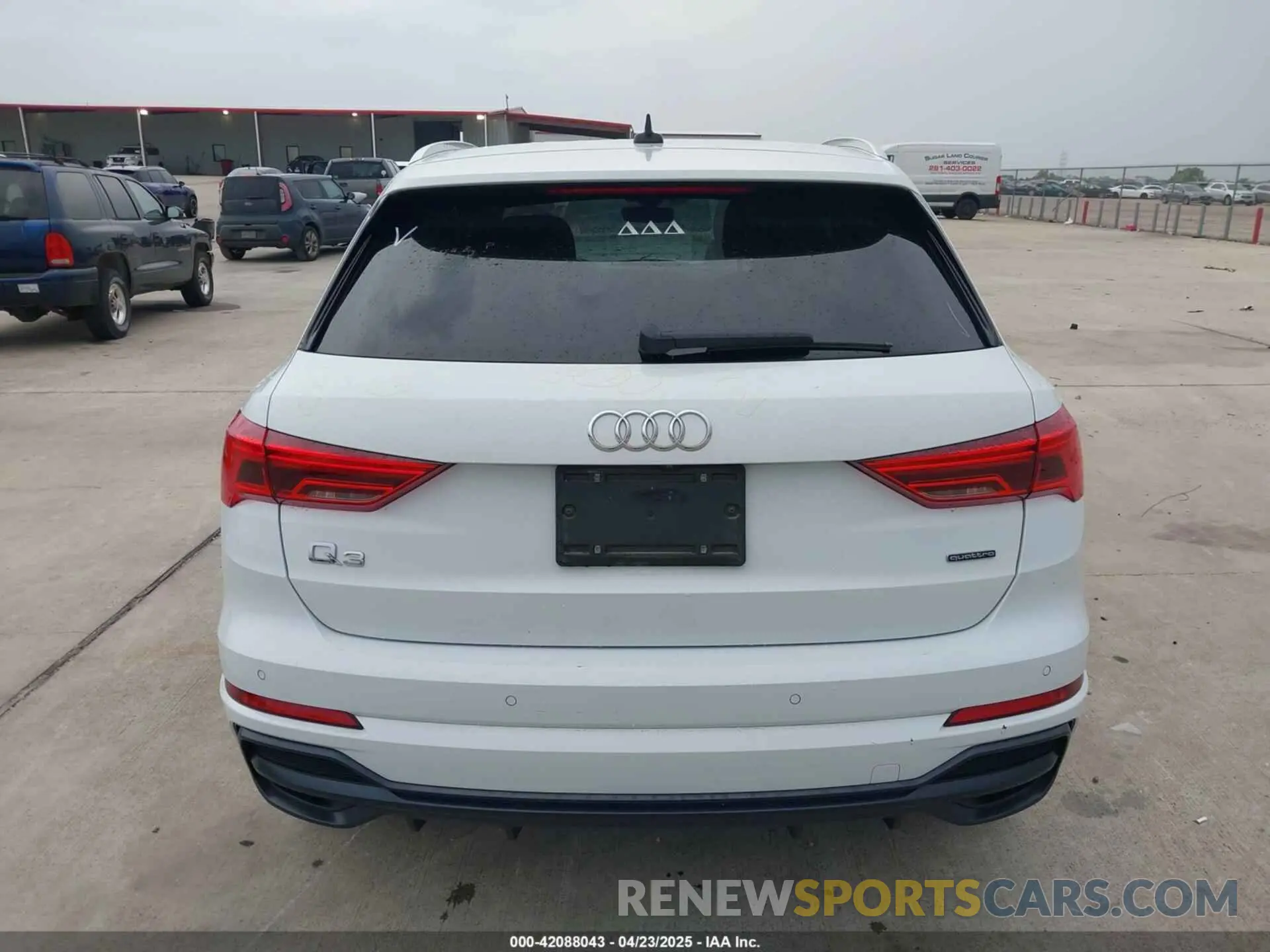 16 Фотография поврежденного автомобиля WA1DECF35L1054165 AUDI Q3 2020