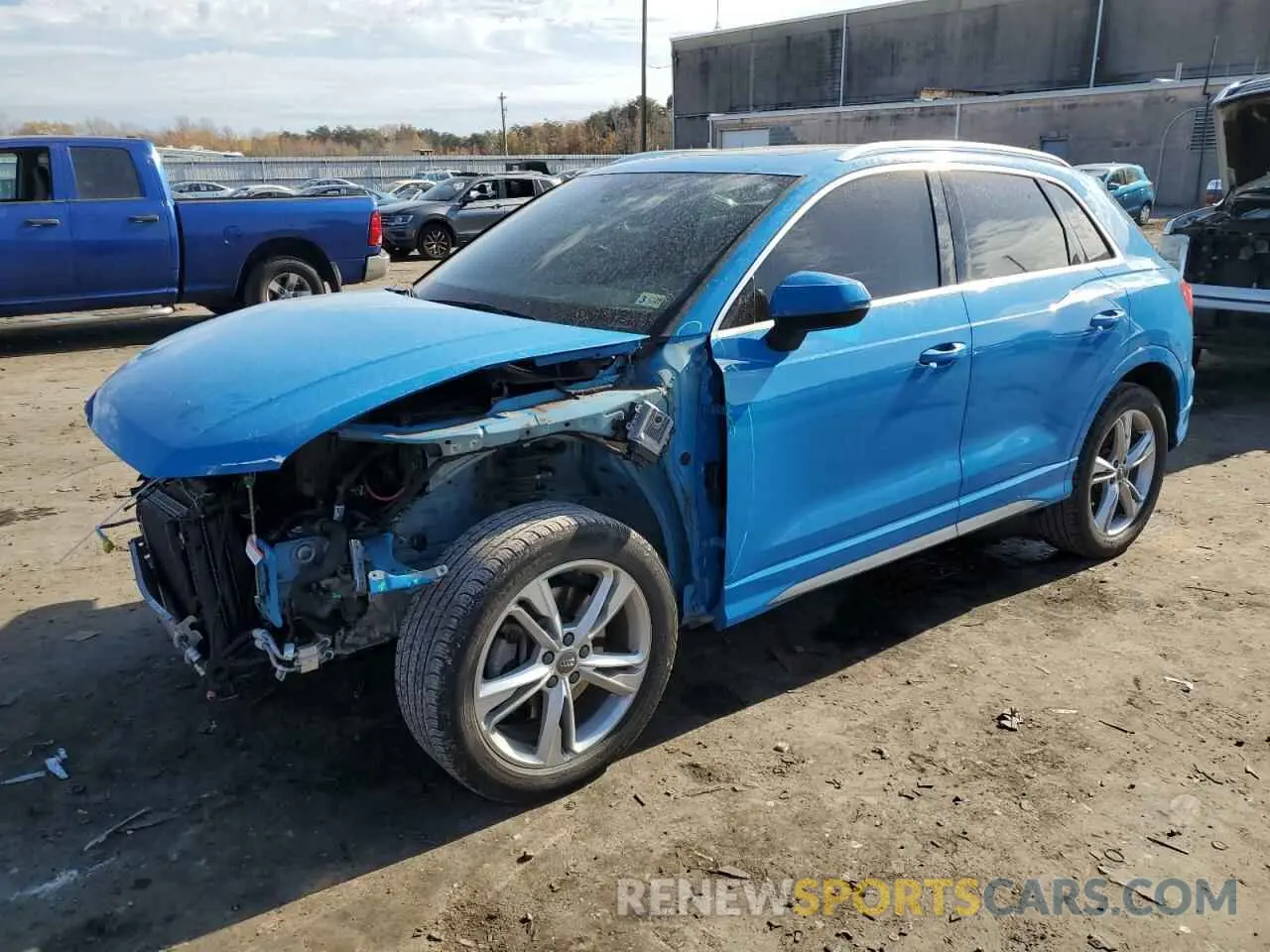 1 Фотография поврежденного автомобиля WA1DECF38L1010242 AUDI Q3 2020