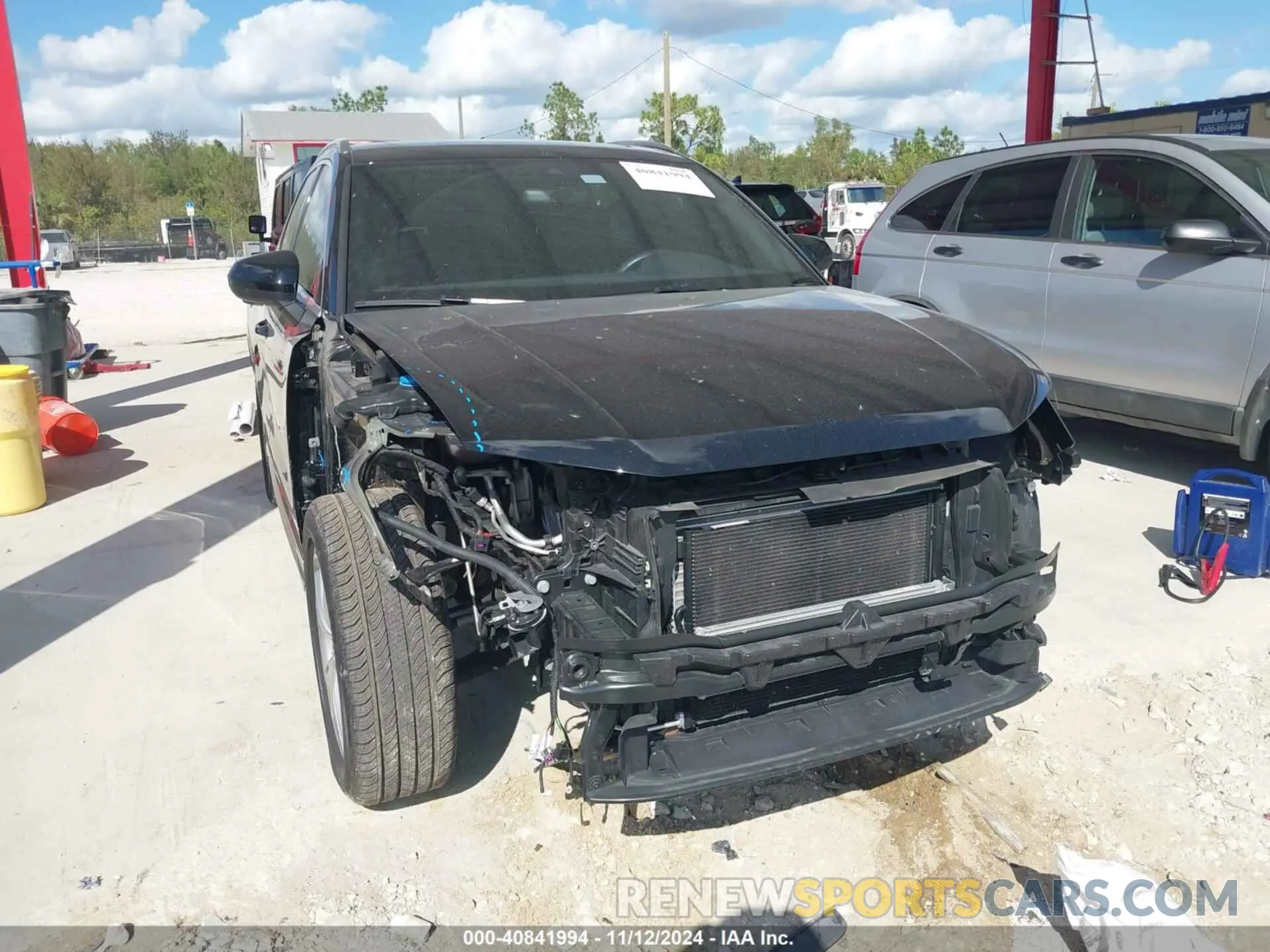 1 Photograph of a damaged car WA1DECF38L1023458 AUDI Q3 2020