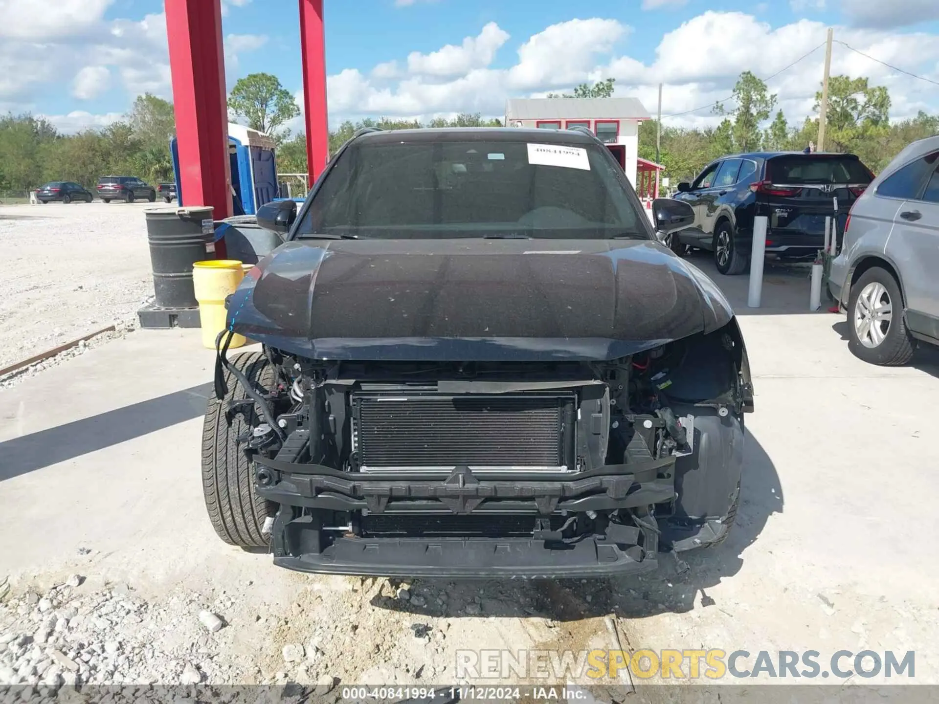 13 Photograph of a damaged car WA1DECF38L1023458 AUDI Q3 2020