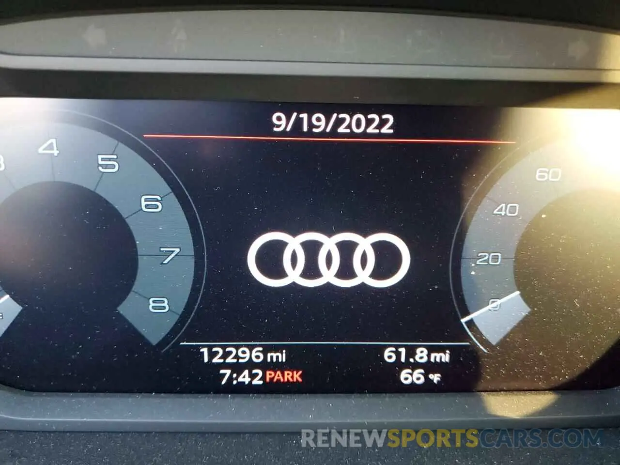 8 Photograph of a damaged car WA1DECF38L1075060 AUDI Q3 2020