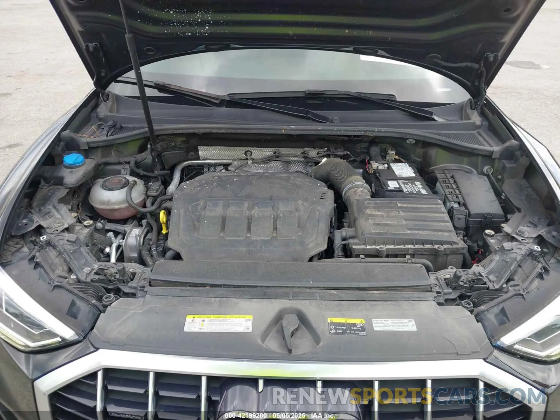 10 Фотография поврежденного автомобиля WA1EECF33L1052774 AUDI Q3 2020
