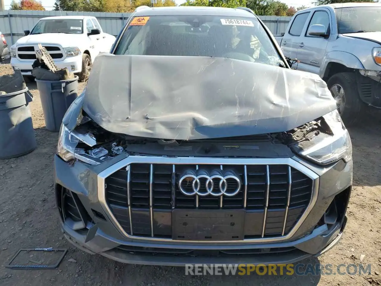 5 Photograph of a damaged car WA1EECF33L1061488 AUDI Q3 2020