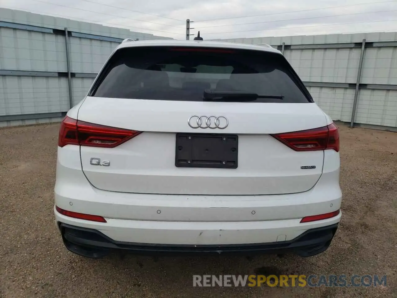 6 Photograph of a damaged car WA1EECF36L1090659 AUDI Q3 2020