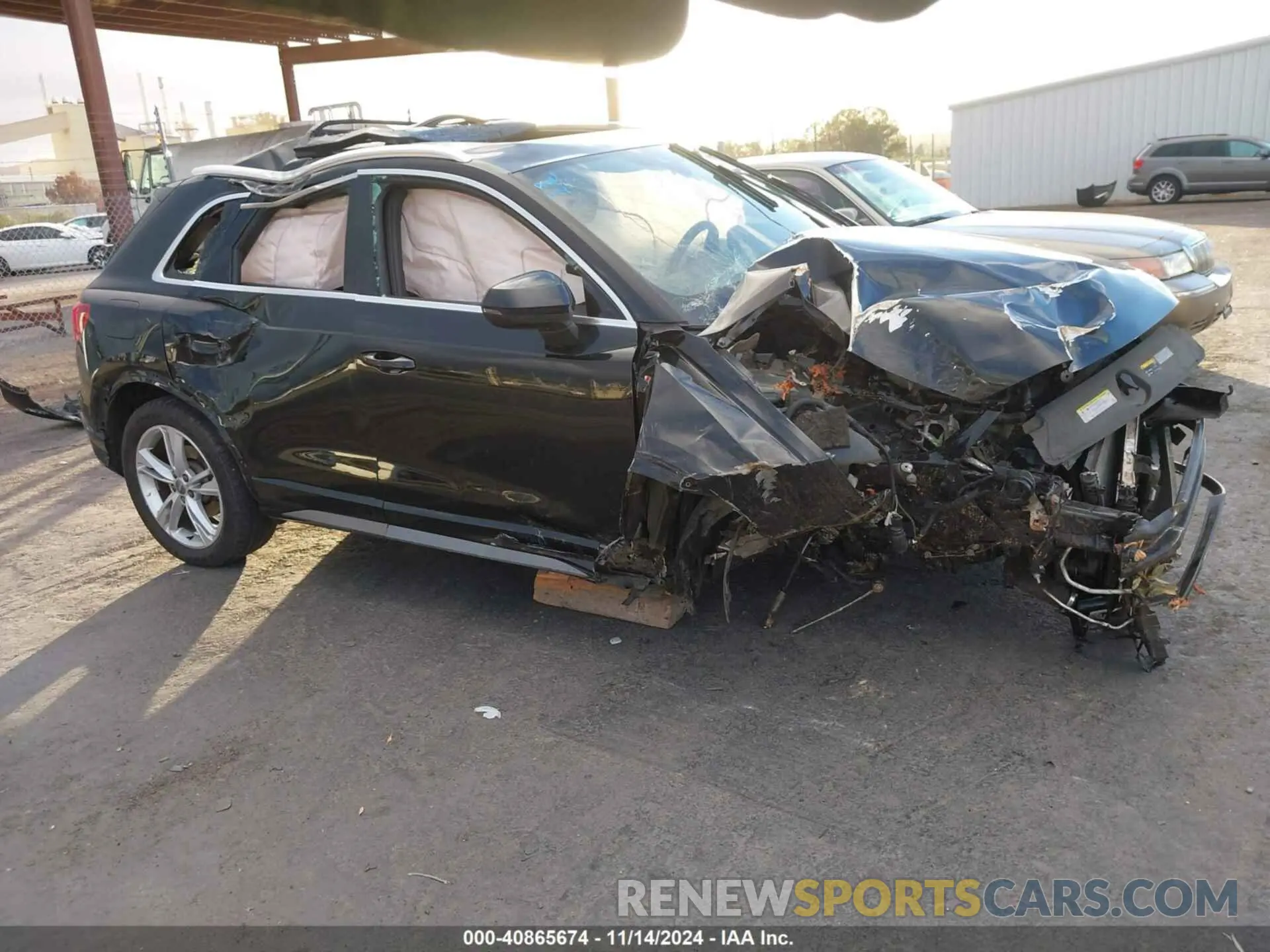 1 Photograph of a damaged car WA1EECF38L1036764 AUDI Q3 2020