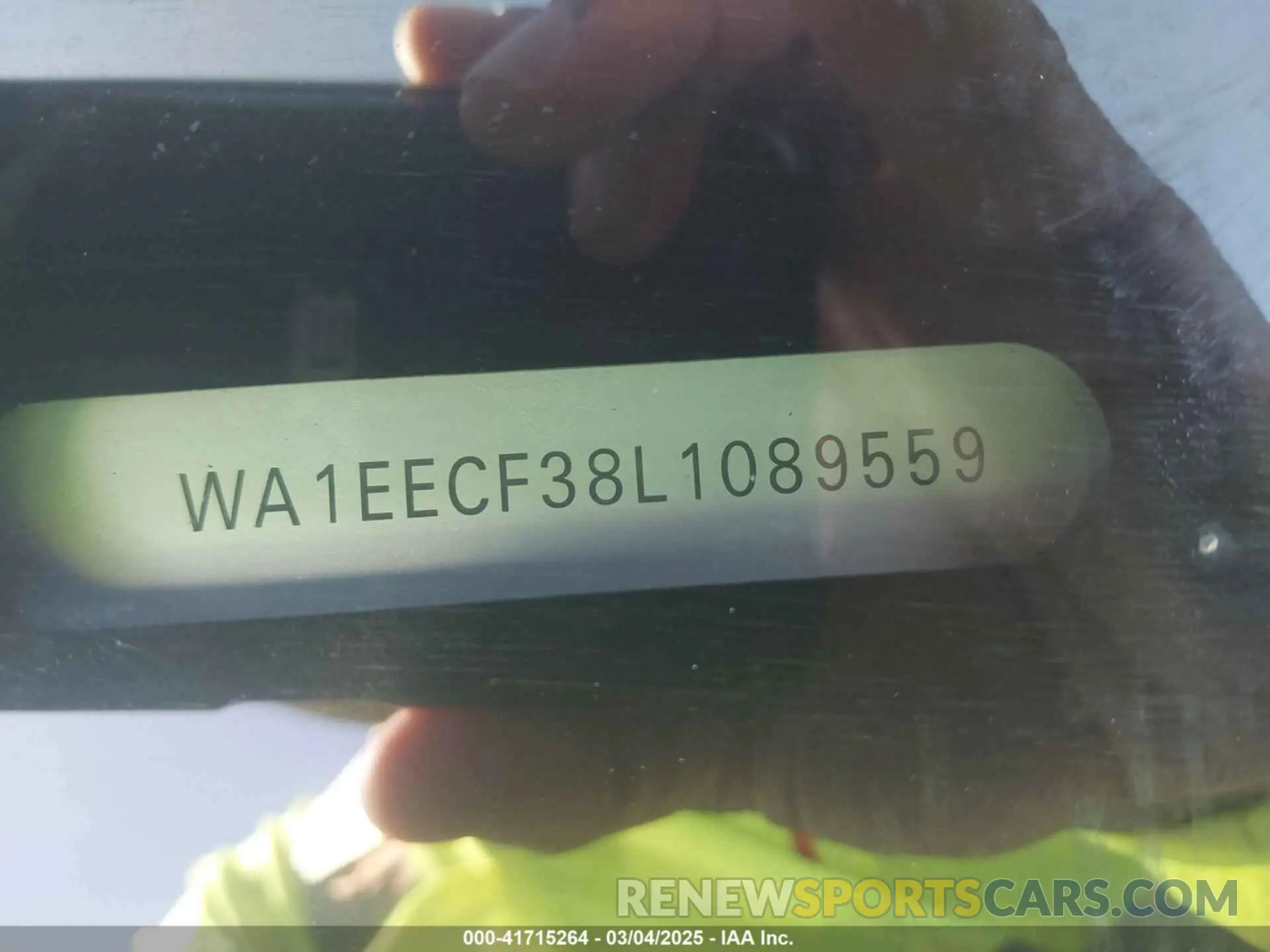 9 Фотография поврежденного автомобиля WA1EECF38L1089559 AUDI Q3 2020