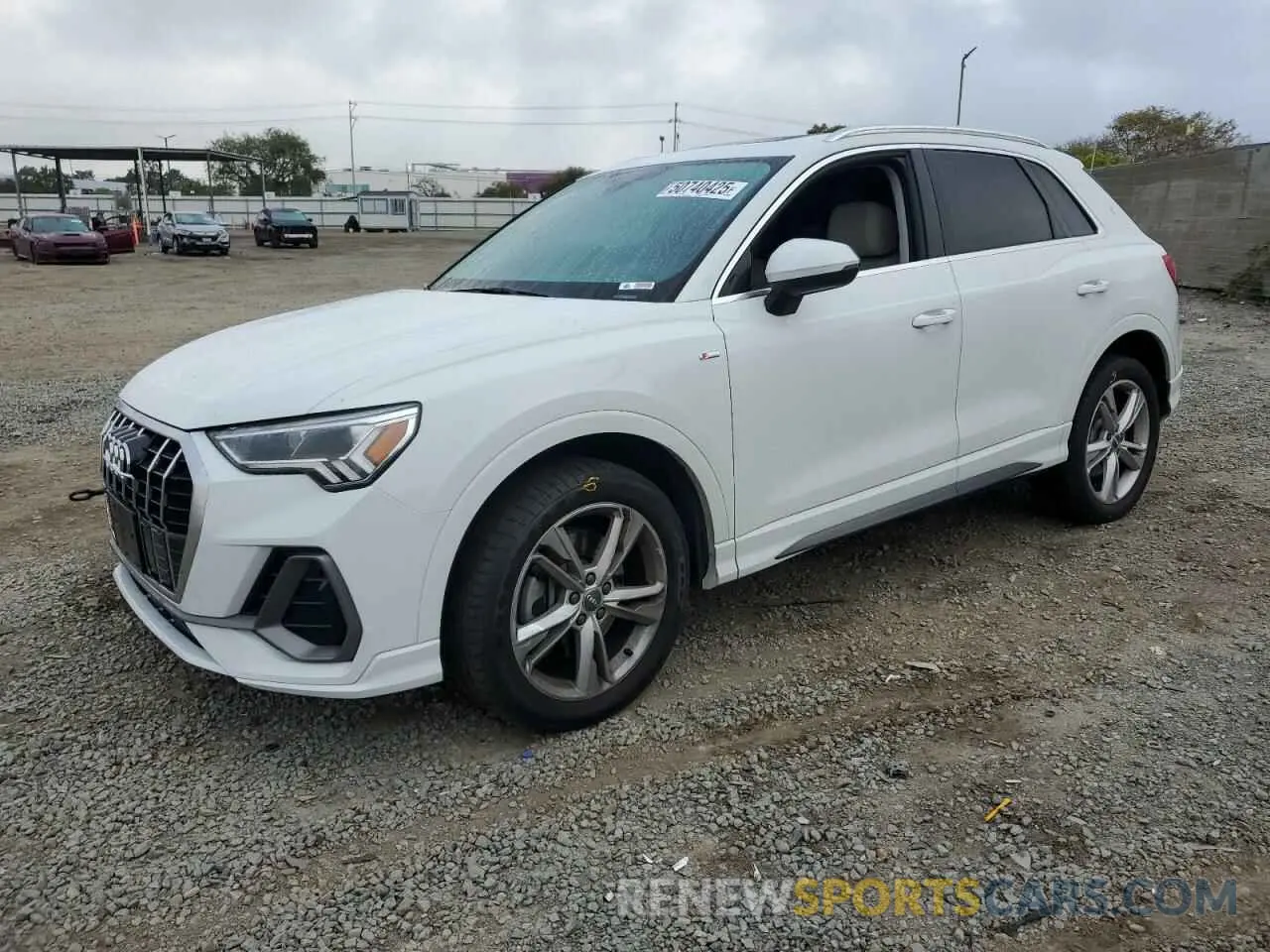 1 Photograph of a damaged car WA1EECF38L1103850 AUDI Q3 2020