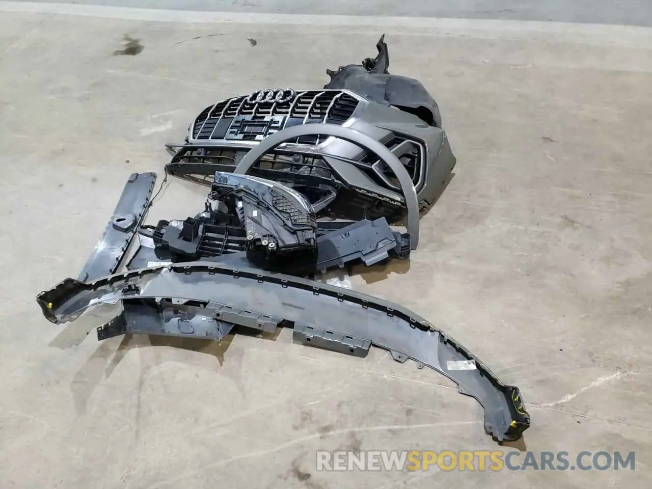 15 Фотография поврежденного автомобиля WA1EECF3XL1114302 AUDI Q3 2020