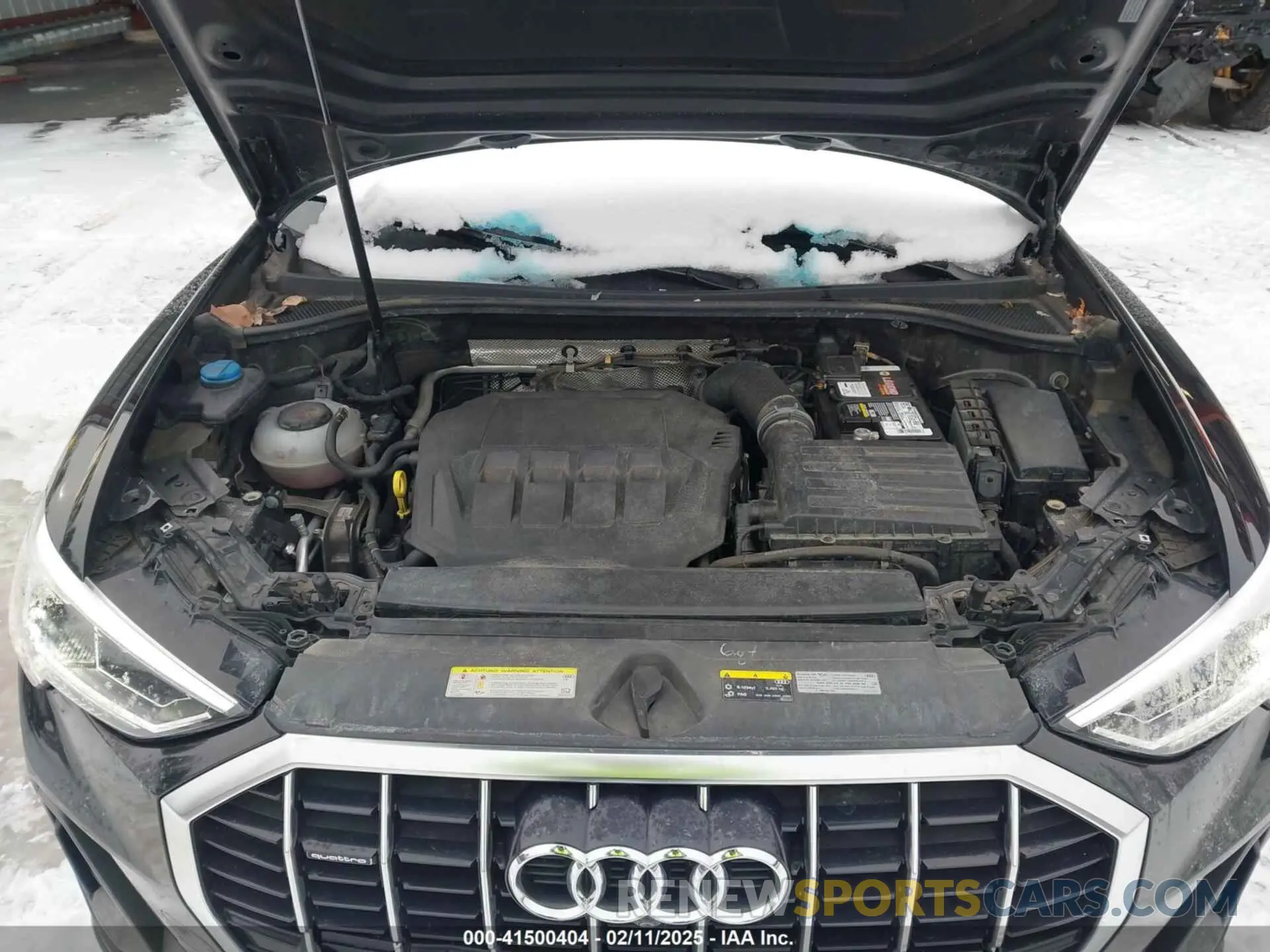 10 Photograph of a damaged car WA1FECF34L1043781 AUDI Q3 2020