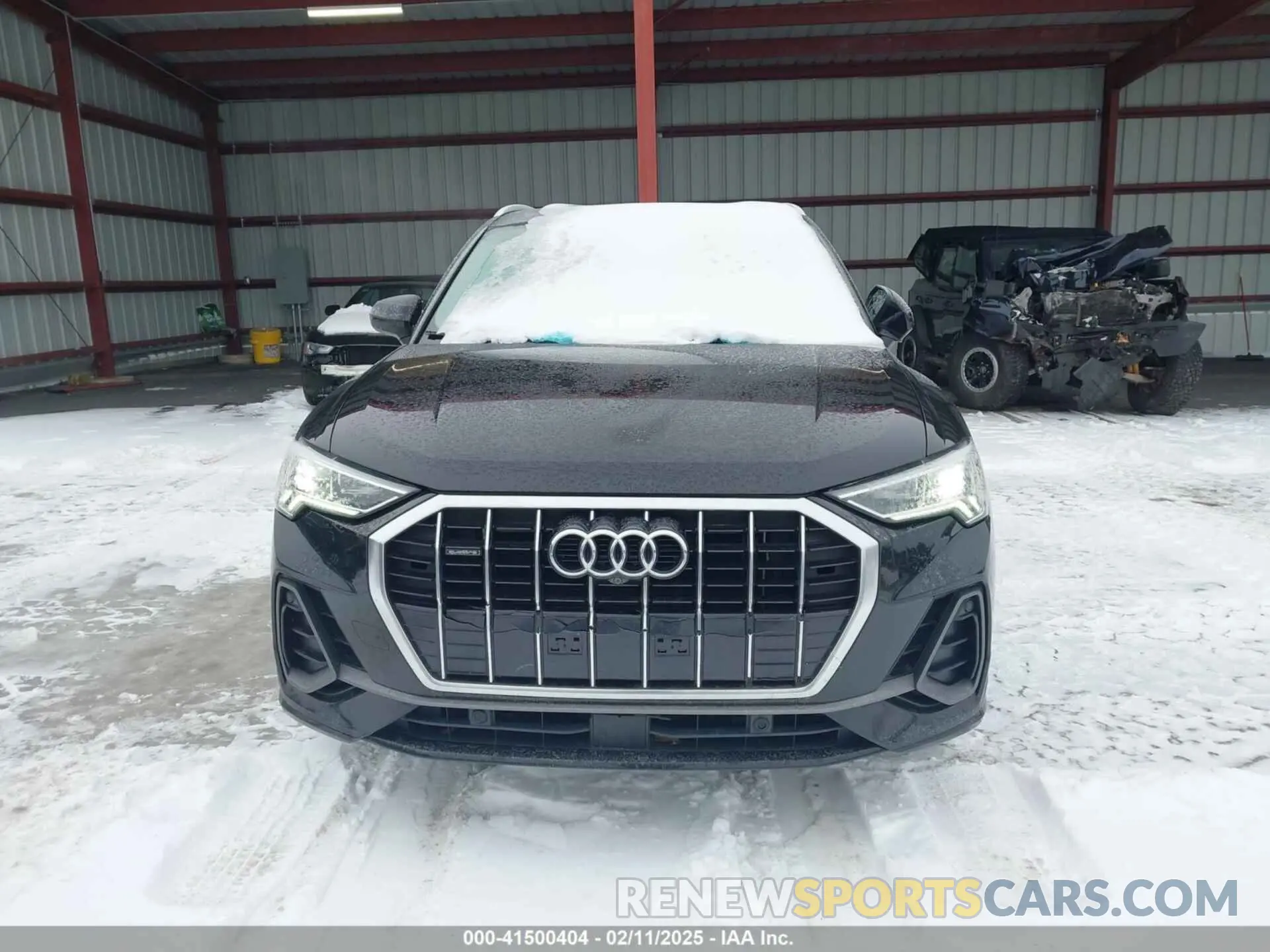12 Photograph of a damaged car WA1FECF34L1043781 AUDI Q3 2020