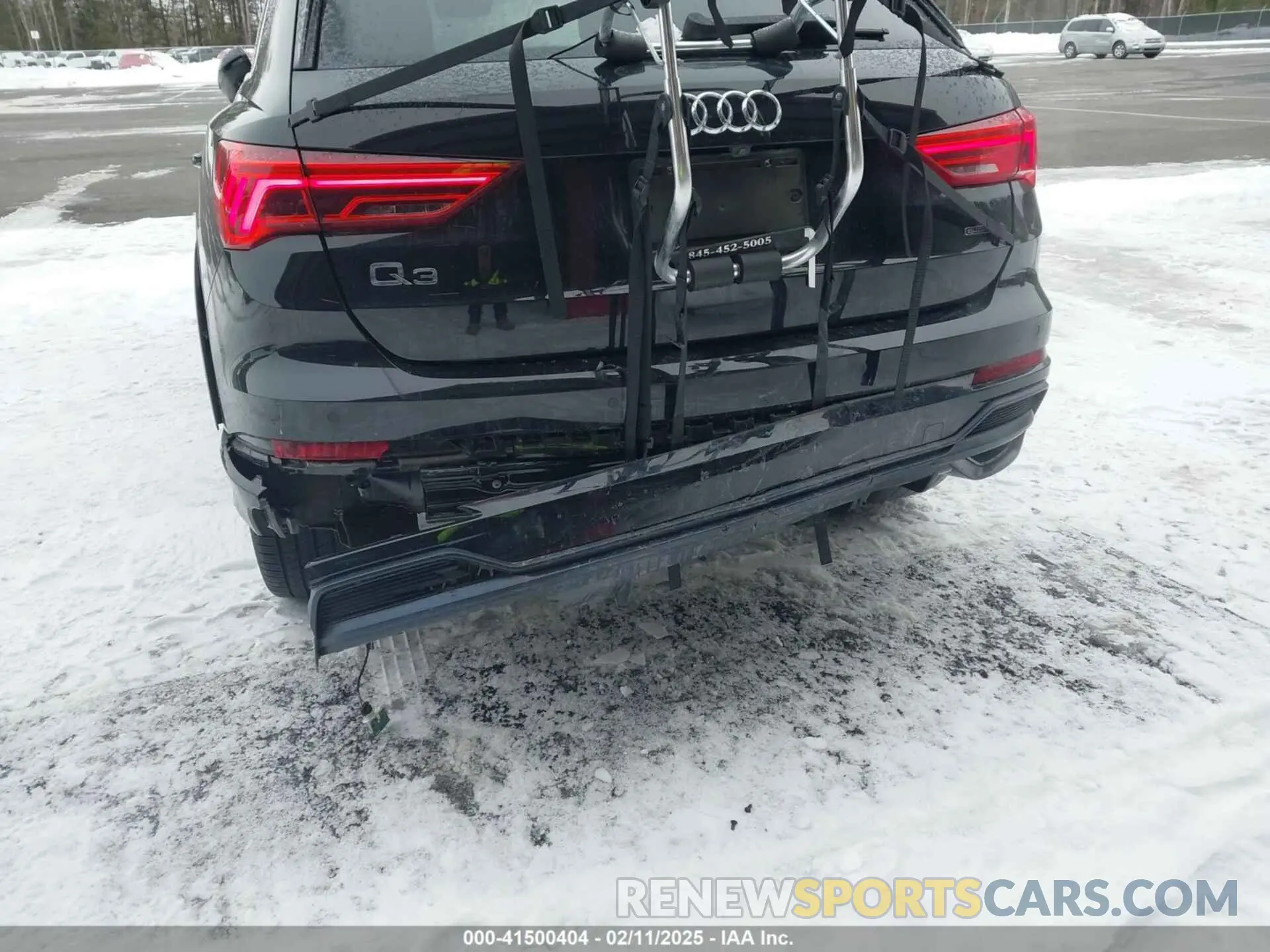 6 Photograph of a damaged car WA1FECF34L1043781 AUDI Q3 2020