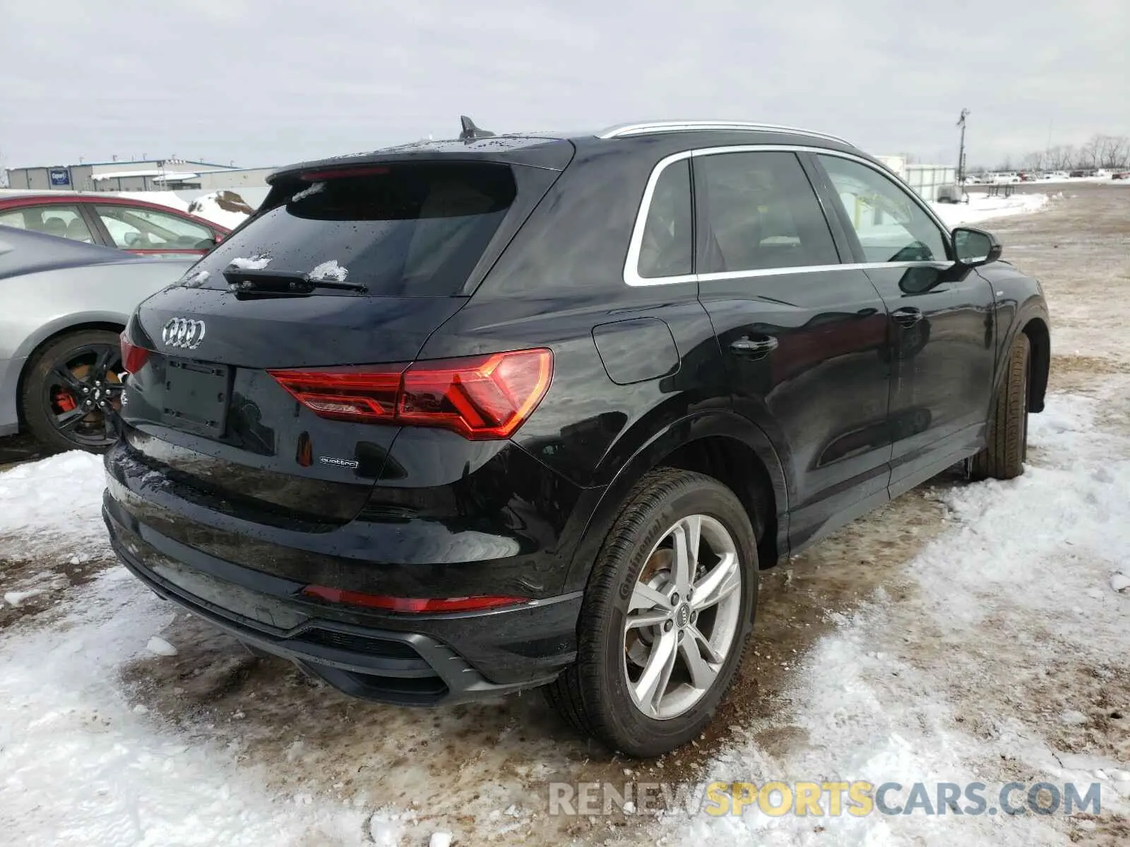 4 Photograph of a damaged car WA1FECF39L1052573 AUDI Q3 2020