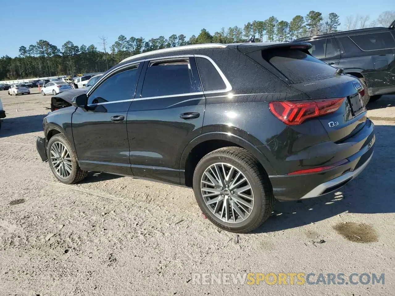 2 Фотография поврежденного автомобиля WA1AUCF30M1086948 AUDI Q3 2021