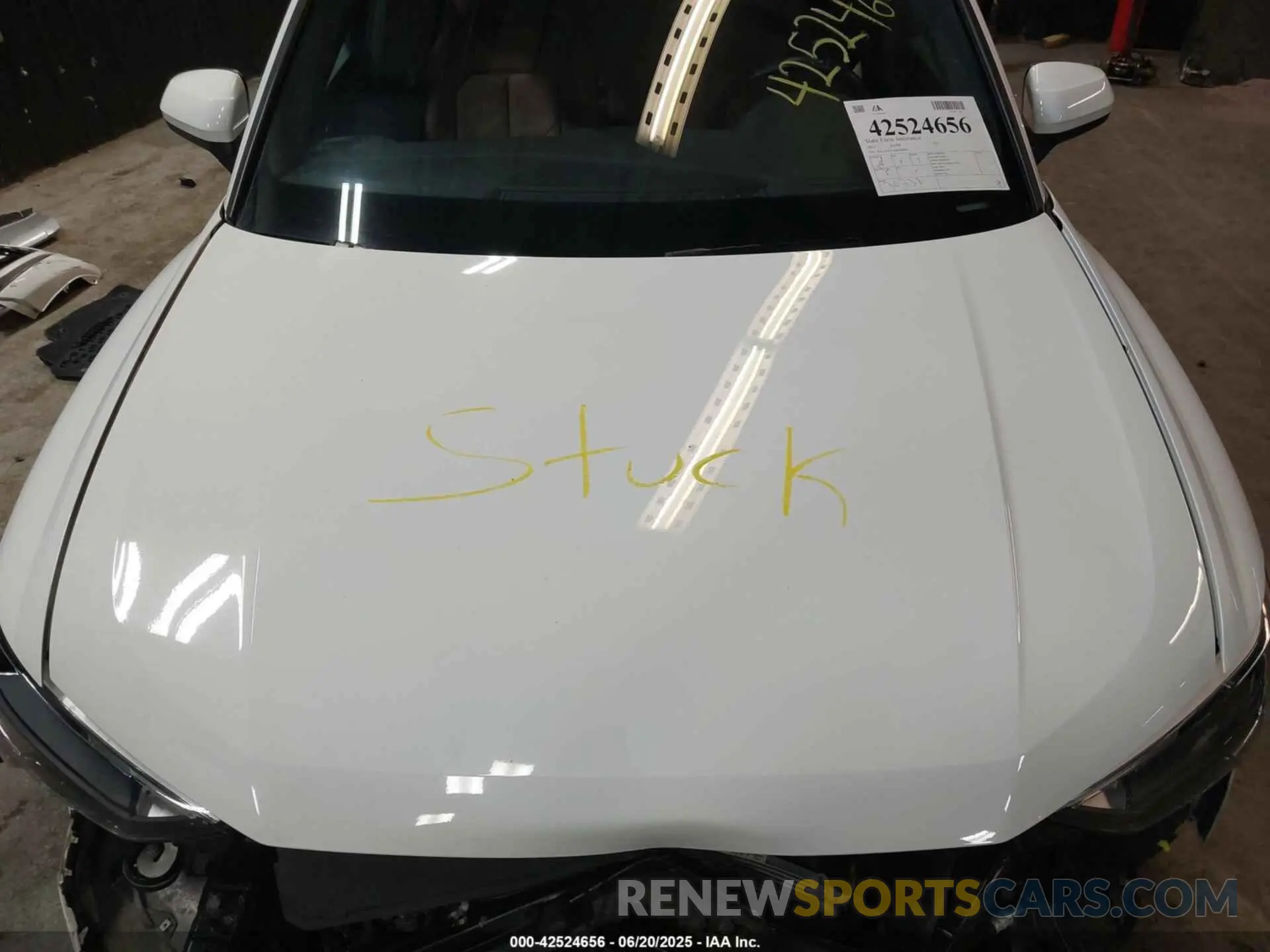 10 Photograph of a damaged car WA1AUCF31M1095965 AUDI Q3 2021
