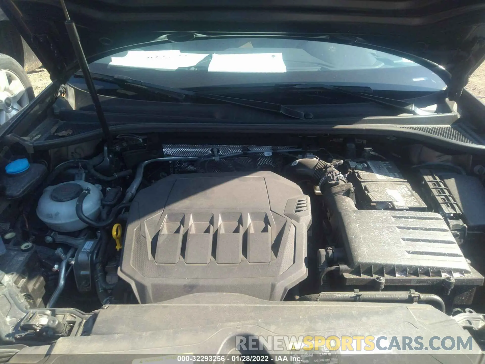 10 Photograph of a damaged car WA1AUCF31M1123456 AUDI Q3 2021