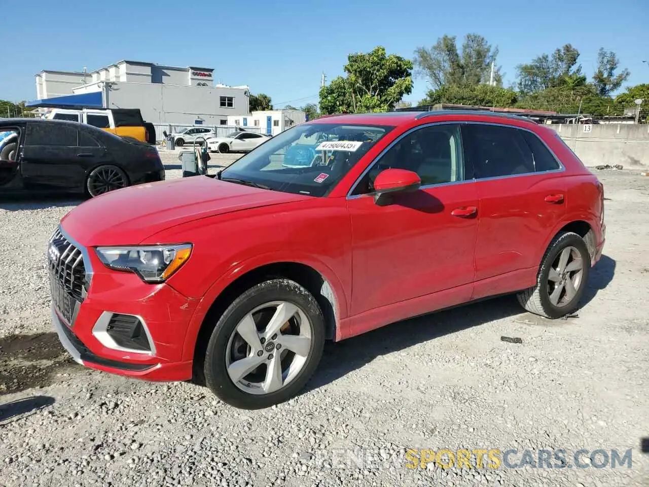 1 Photograph of a damaged car WA1AUCF33M1062126 AUDI Q3 2021