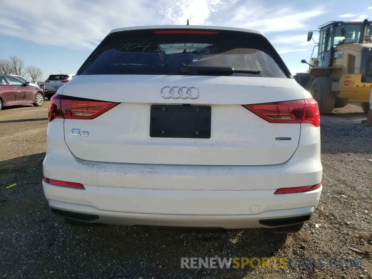 6 Photograph of a damaged car WA1AUCF36M1061259 AUDI Q3 2021