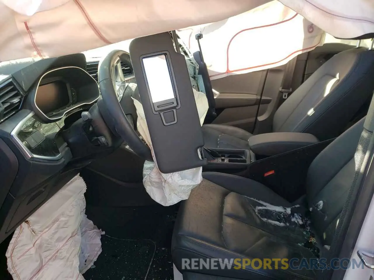 7 Photograph of a damaged car WA1AUCF36M1061259 AUDI Q3 2021