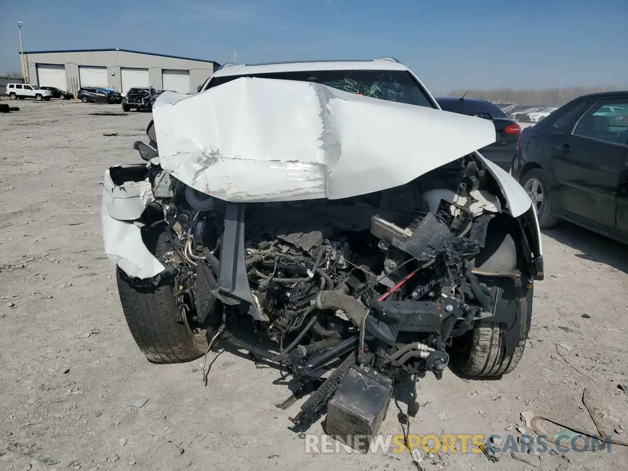 5 Photograph of a damaged car WA1AUCF36M1097372 AUDI Q3 2021