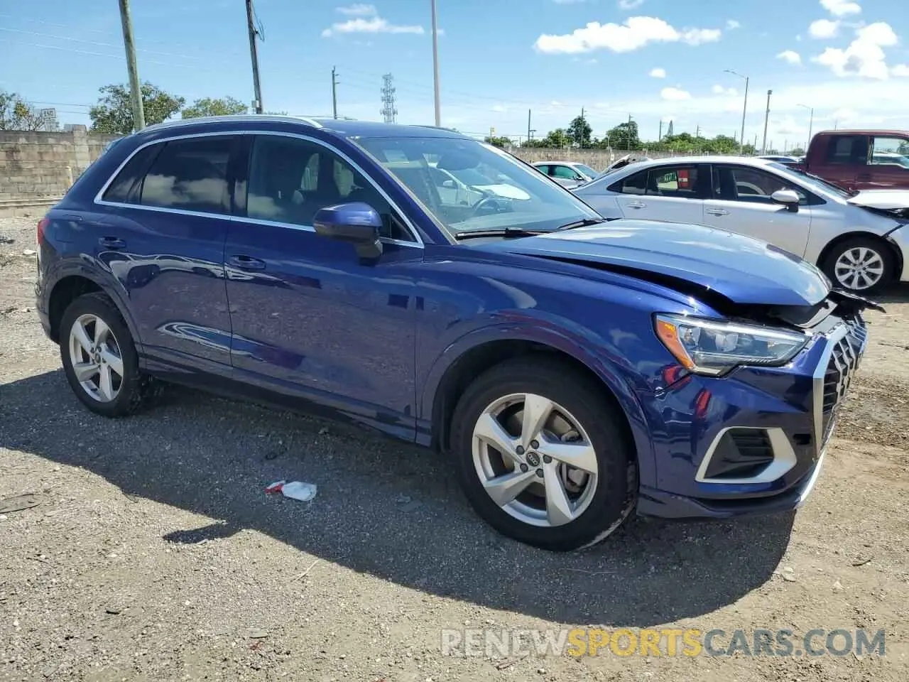 4 Фотография поврежденного автомобиля WA1AUCF37M1076546 AUDI Q3 2021