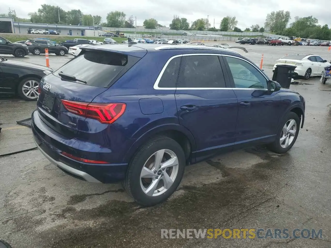 3 Фотография поврежденного автомобиля WA1AUCF3XM1120717 AUDI Q3 2021