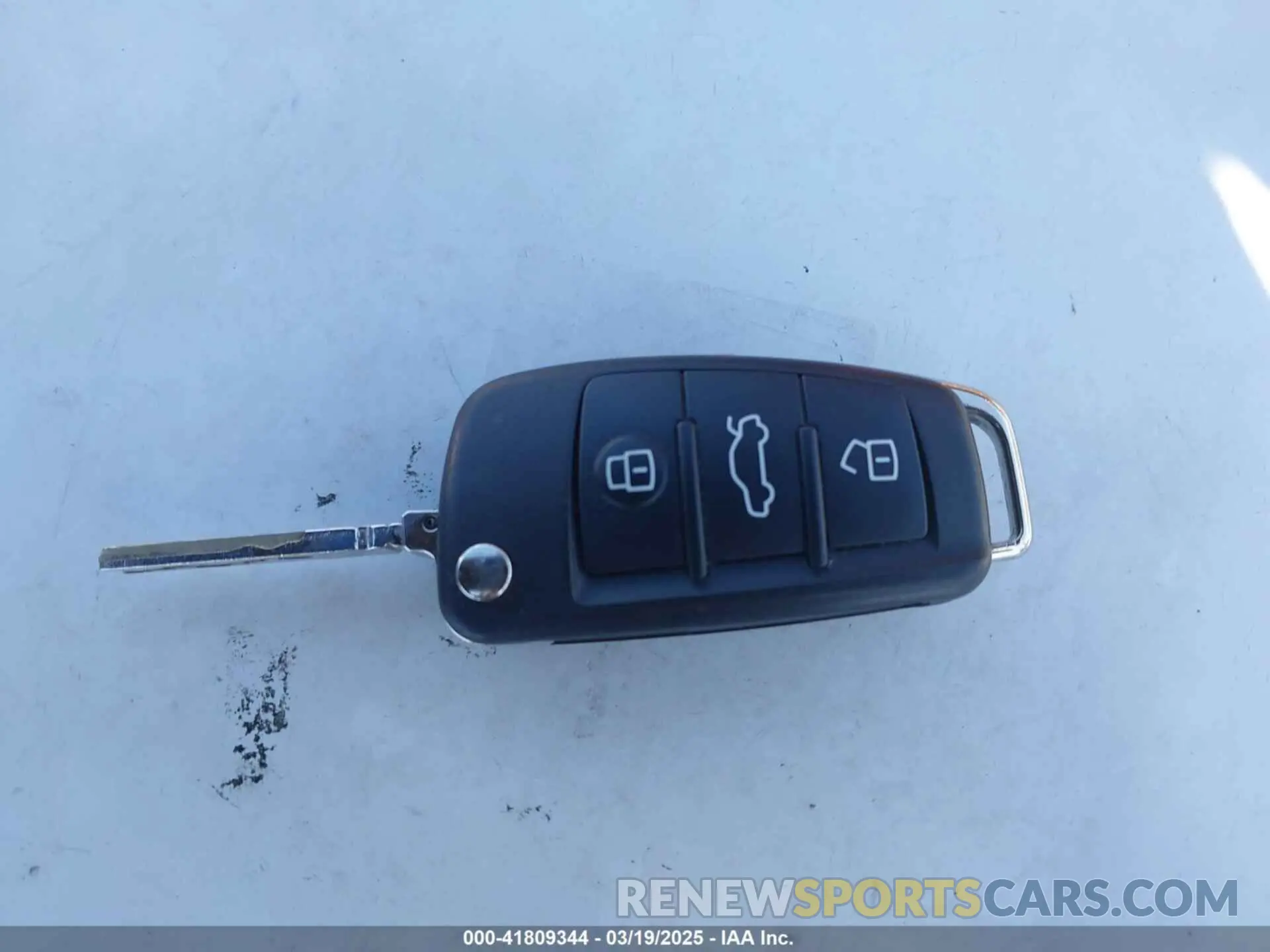 11 Фотография поврежденного автомобиля WA1DECF30M1034147 AUDI Q3 2021