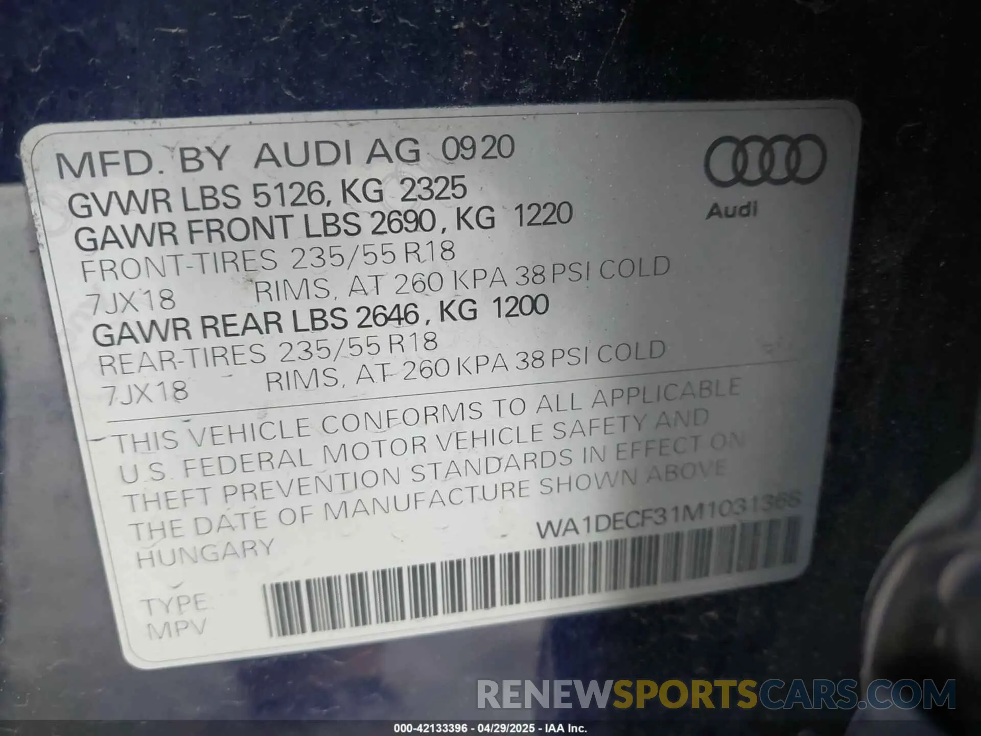 9 Photograph of a damaged car WA1DECF31M1031368 AUDI Q3 2021
