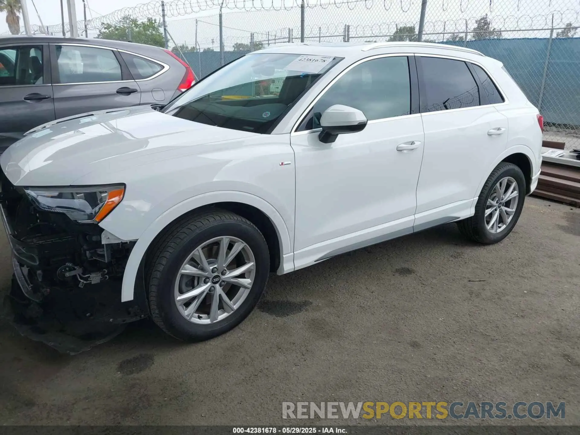 2 Фотография поврежденного автомобиля WA1DECF31M1074155 AUDI Q3 2021