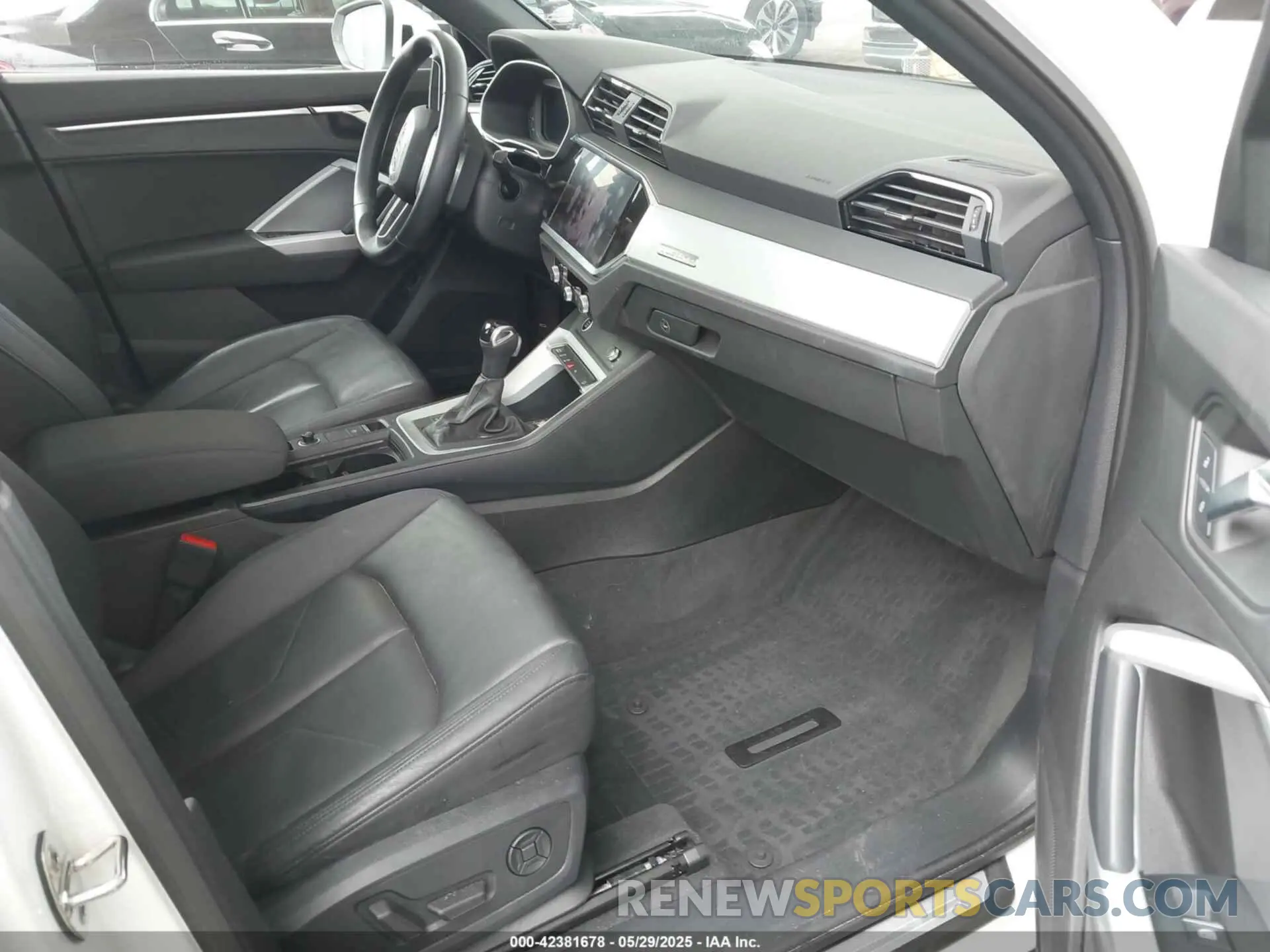 5 Фотография поврежденного автомобиля WA1DECF31M1074155 AUDI Q3 2021