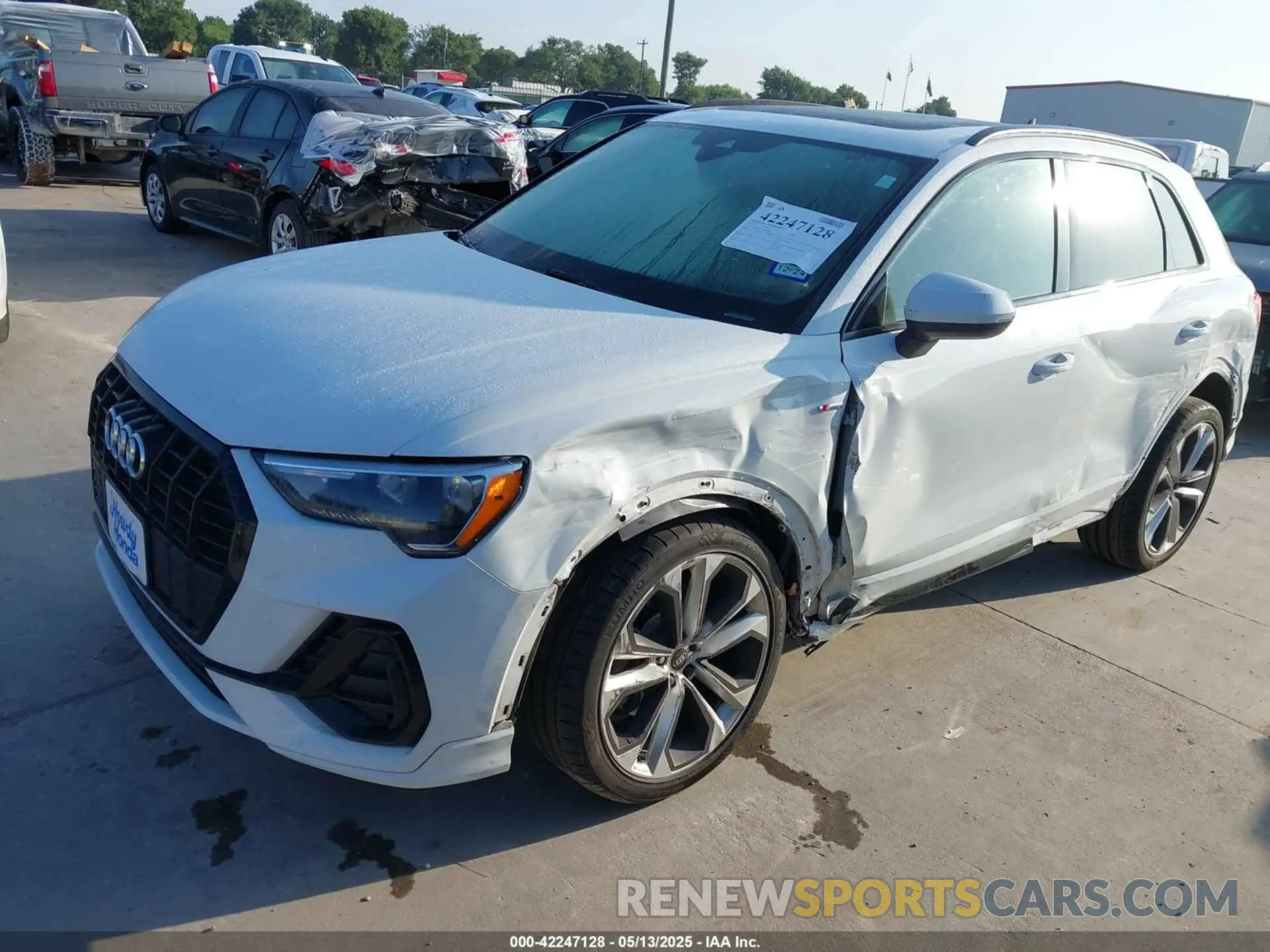 2 Фотография поврежденного автомобиля WA1DECF35M1063868 AUDI Q3 2021