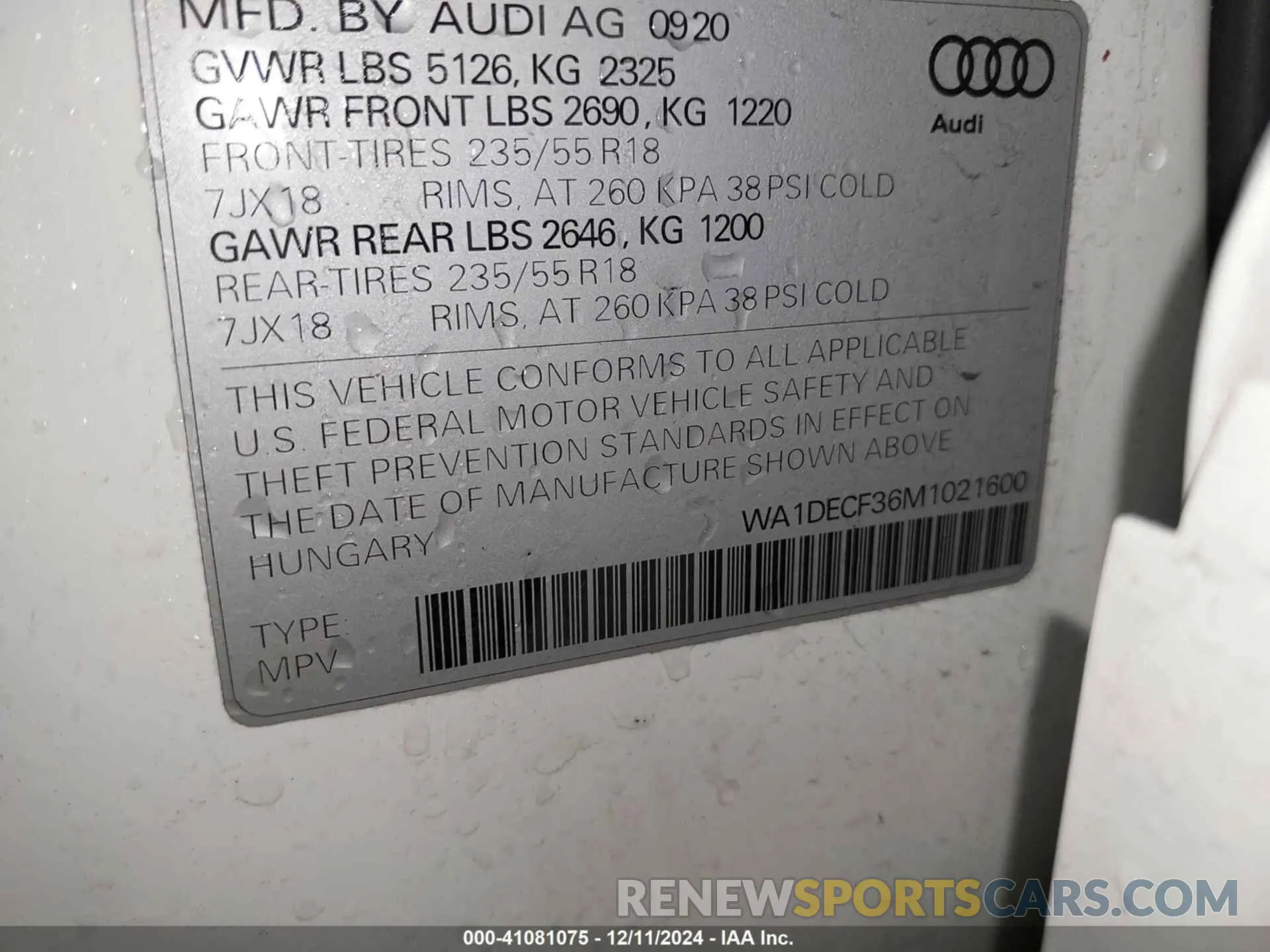 9 Photograph of a damaged car WA1DECF36M1021600 AUDI Q3 2021