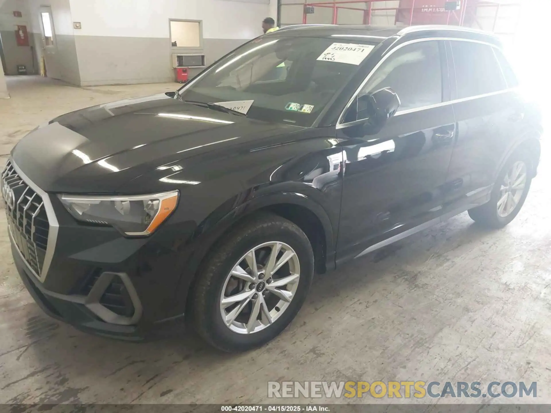 2 Photograph of a damaged car WA1DECF36M1031852 AUDI Q3 2021