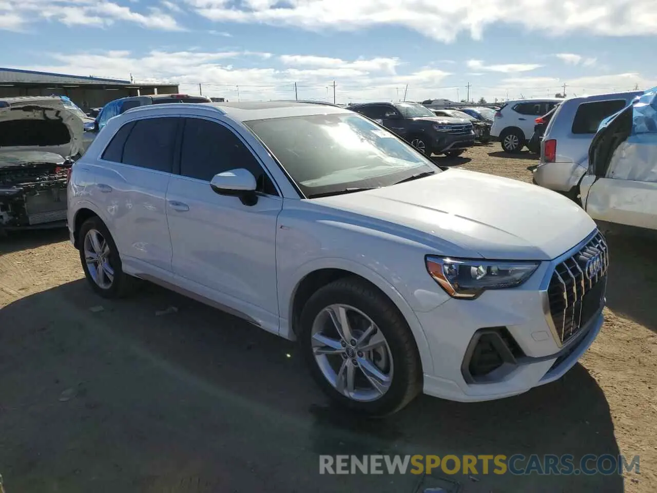 4 Фотография поврежденного автомобиля WA1DECF3XM1010485 AUDI Q3 2021