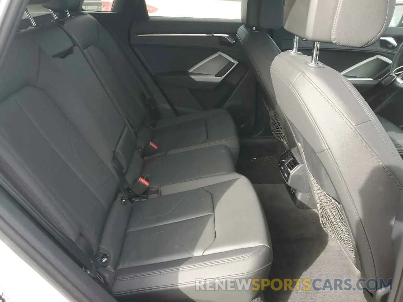 11 Фотография поврежденного автомобиля WA1DECF3XM1141738 AUDI Q3 2021