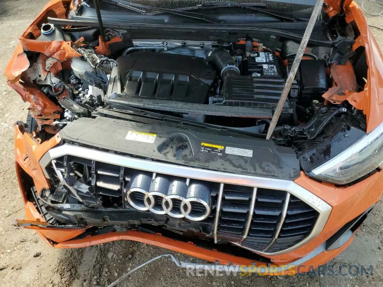 12 Photograph of a damaged car WA1DEDF37M1097879 AUDI Q3 2021