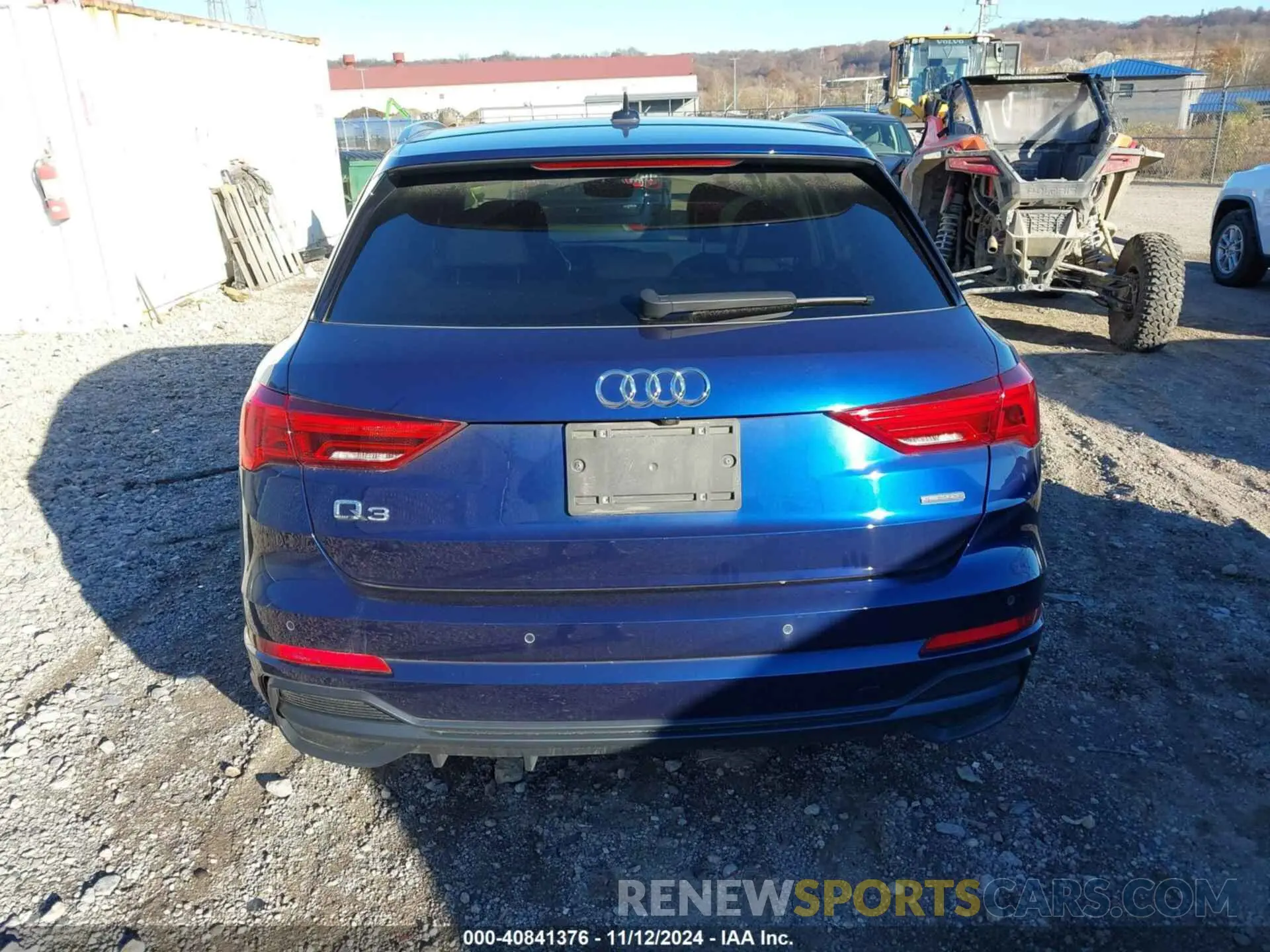 16 Photograph of a damaged car WA1EECF30M1052166 AUDI Q3 2021
